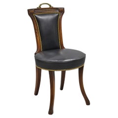 Sillas auxiliares de madera