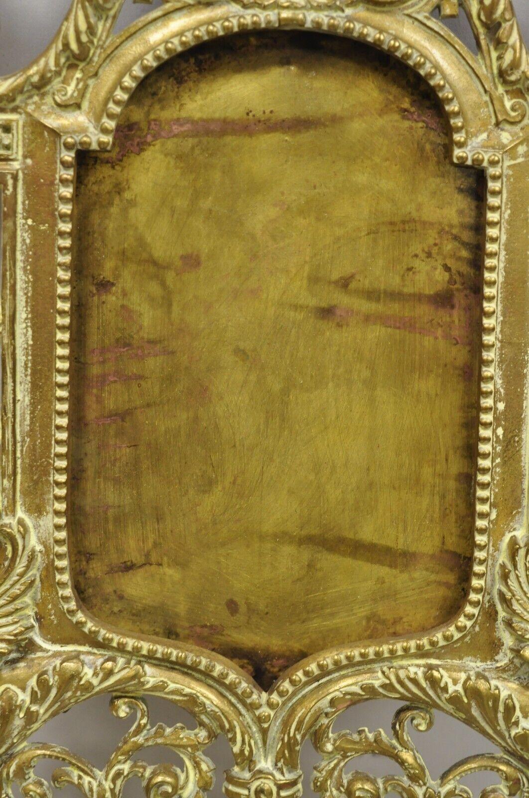 Marco de fotos de águila figurativa de bronce fundido estilo regencia francesa vintage siglo XX en venta