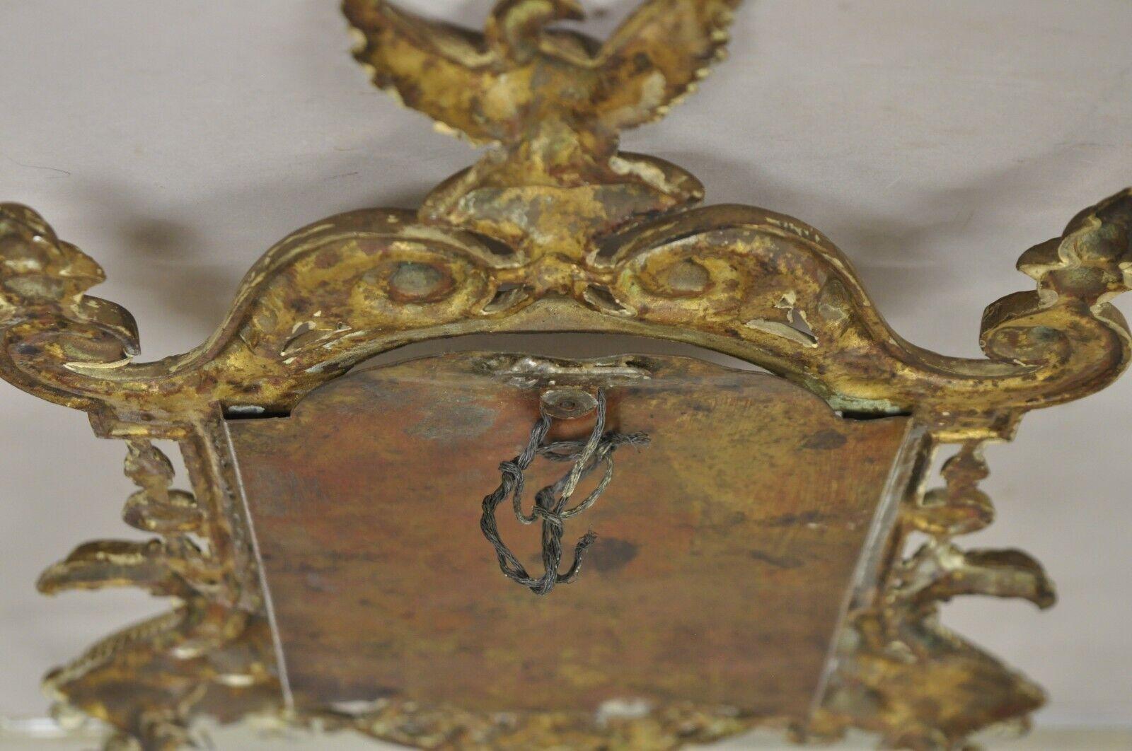 Marco de fotos de águila figurativa de bronce fundido estilo regencia francesa vintage en venta 1