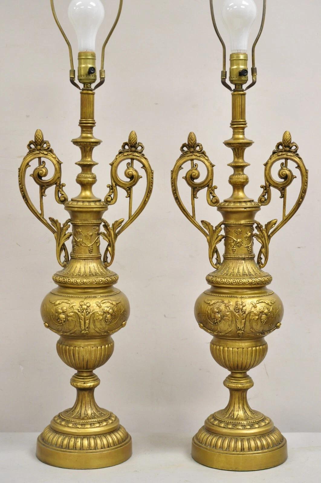 Vintage French Renaissance Louis XV Gold Gilt Metal Tall Table Lamps - a Pair For Sale 7