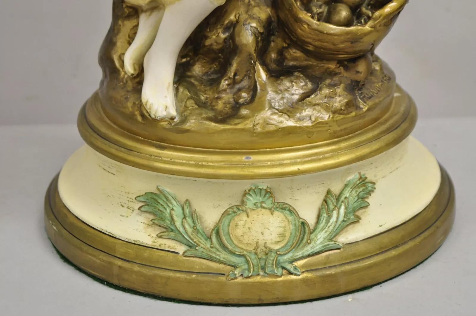 Vintage French Renaissance Moreau Metall Junge und Mädchen große figurale Tischlampe im Angebot 1