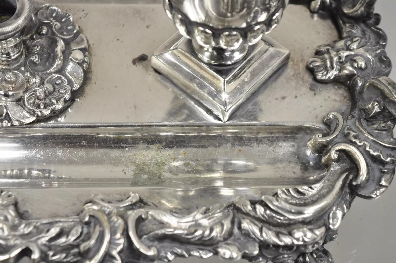Vintage French Renaissance Silver Plated Figural Italian Inkstand Desk Inkwell en vente 1