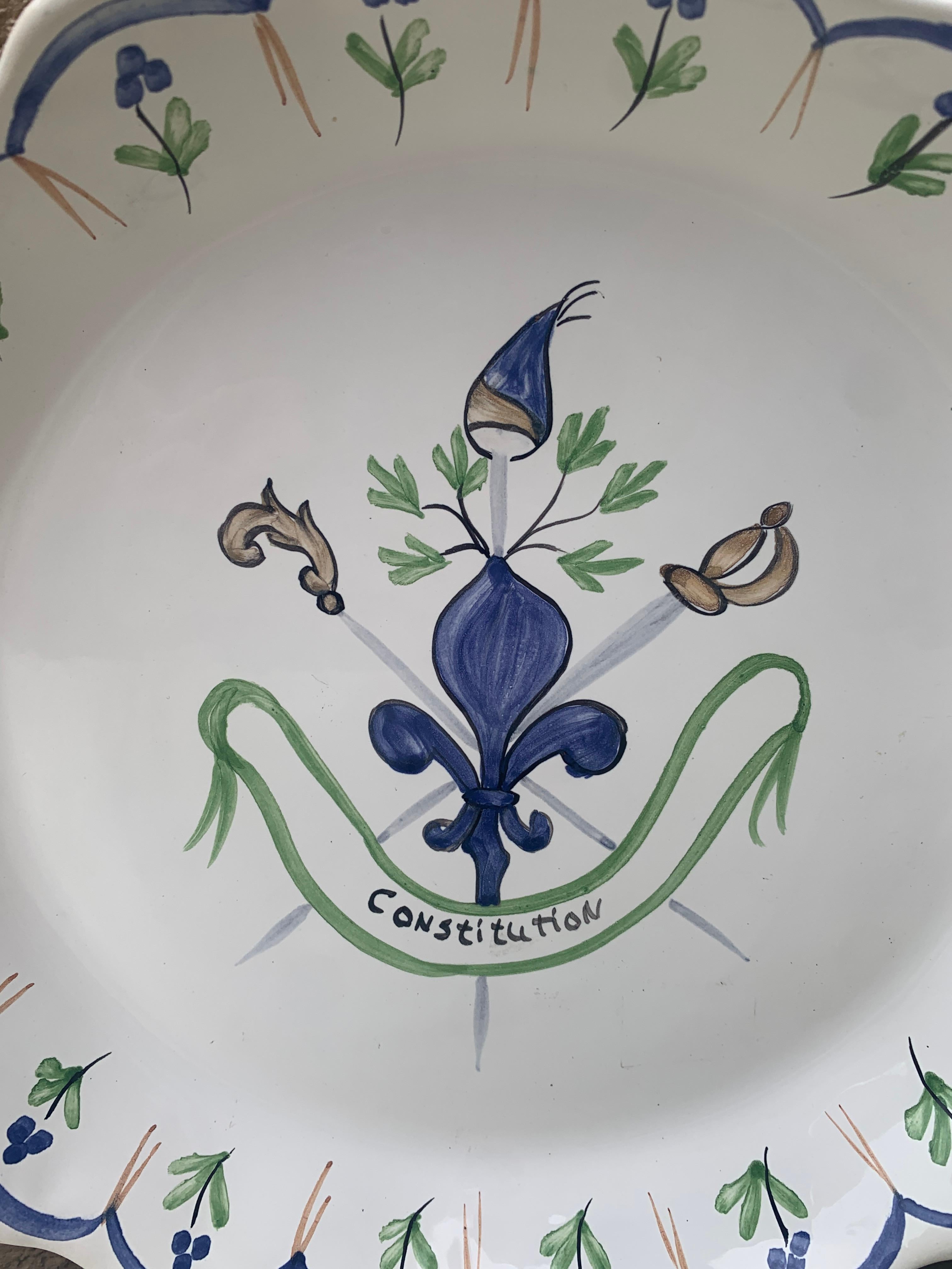 French Provincial Vintage French Revolution Faience Scalloped Edge Plate by Casafina For Sale