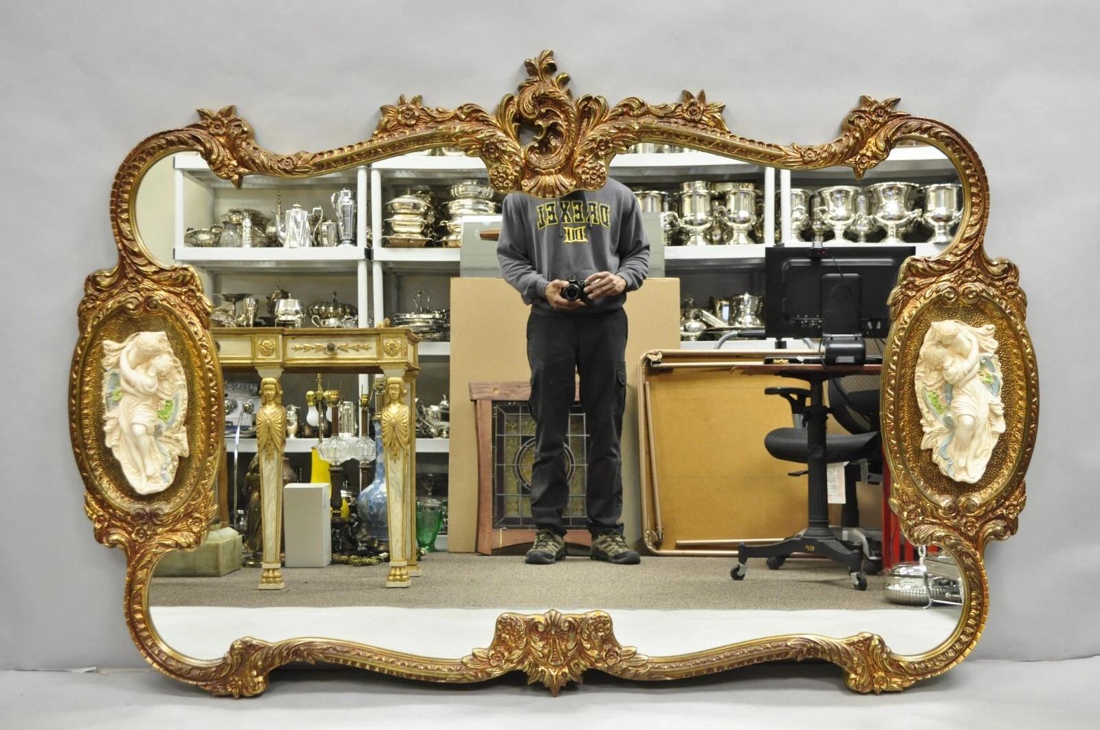 Vintage French Rococo Large Gold Wall Mirror with Bisque Figural Lovers Plaques im Angebot 5