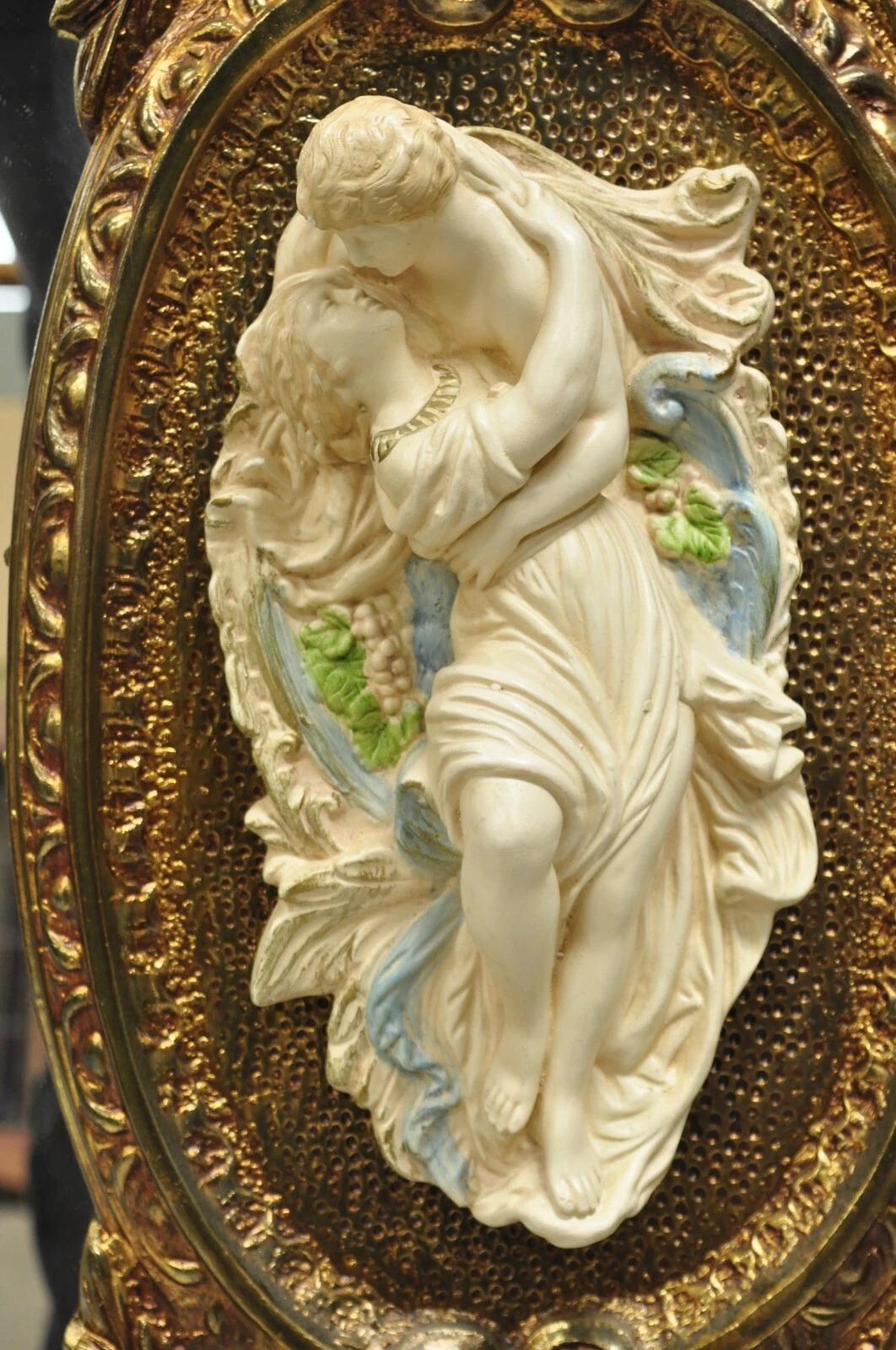 Vintage French Rococo Large Gold Wall Mirror with Bisque Figural Lovers Plaques (Rokoko) im Angebot