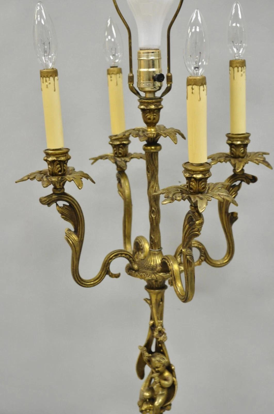 Vintage French Rococo Louis XV Brass Marble Figural Cherub Candelabra Table Lamp Bon état - En vente à Philadelphia, PA