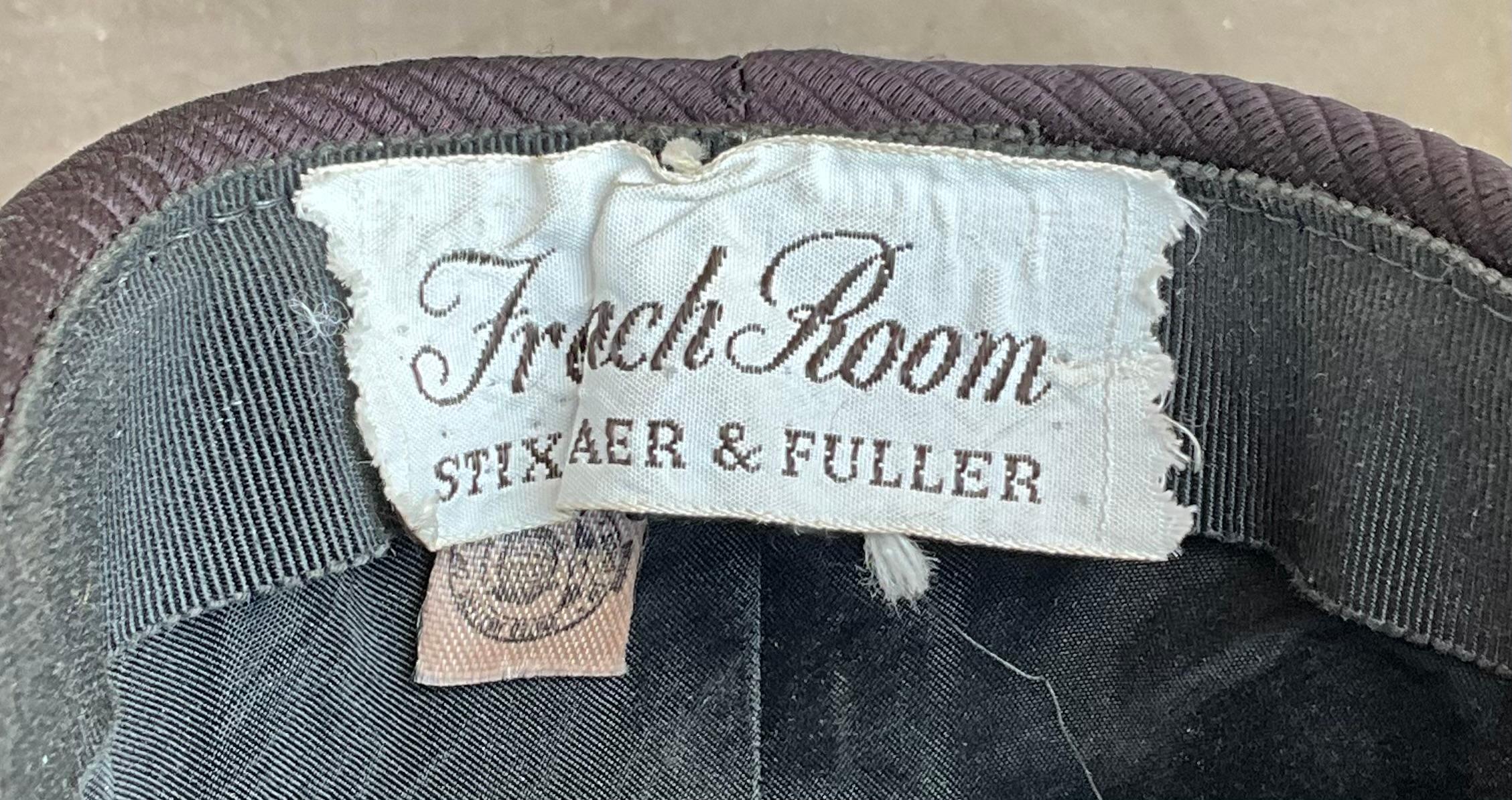 Vintage French Room Pillbox Hat For Sale 4