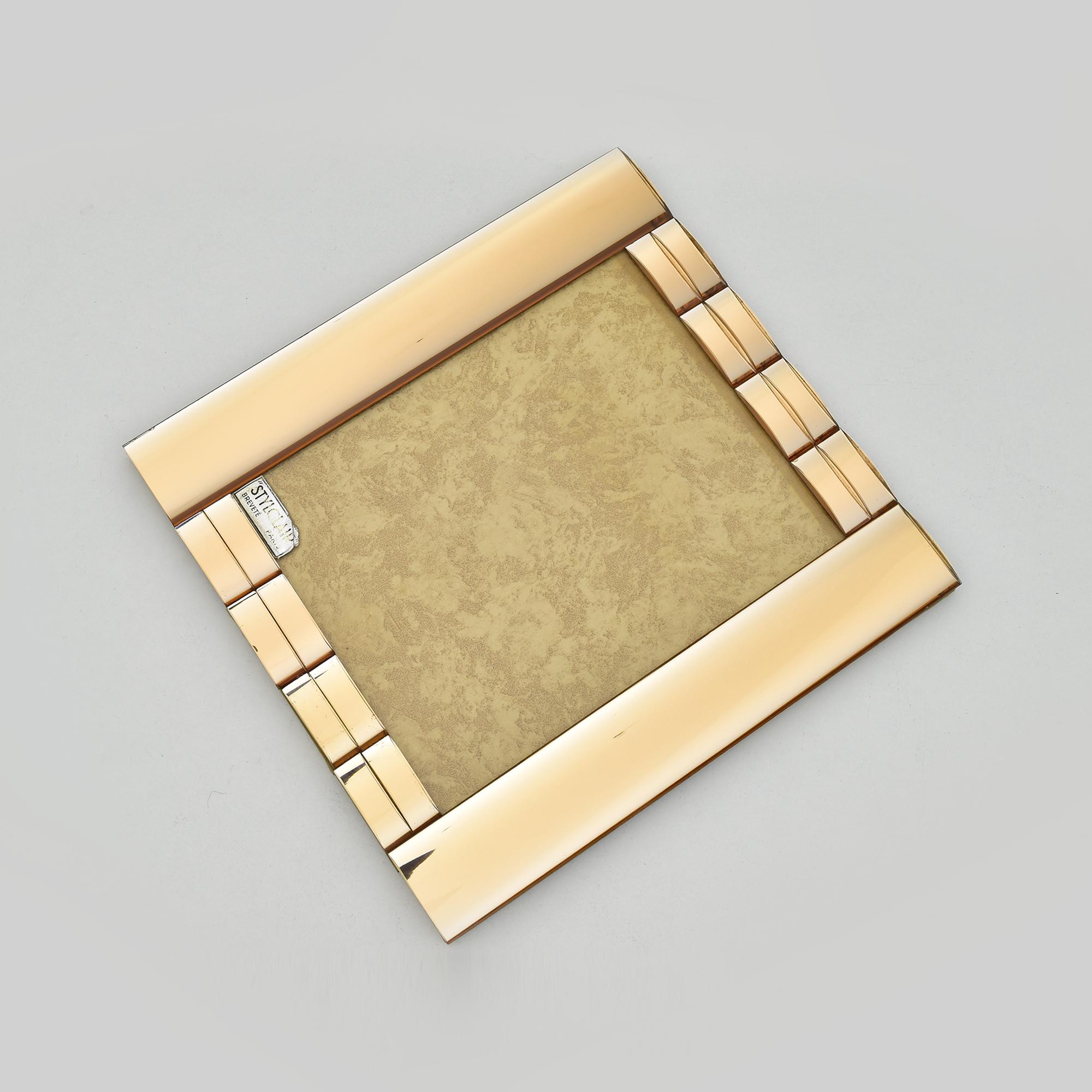 Französischer Vintage-Bilderrahmen aus verspiegeltem Glas in Roségold  Art Deco Eleganz (Handgefertigt) im Angebot