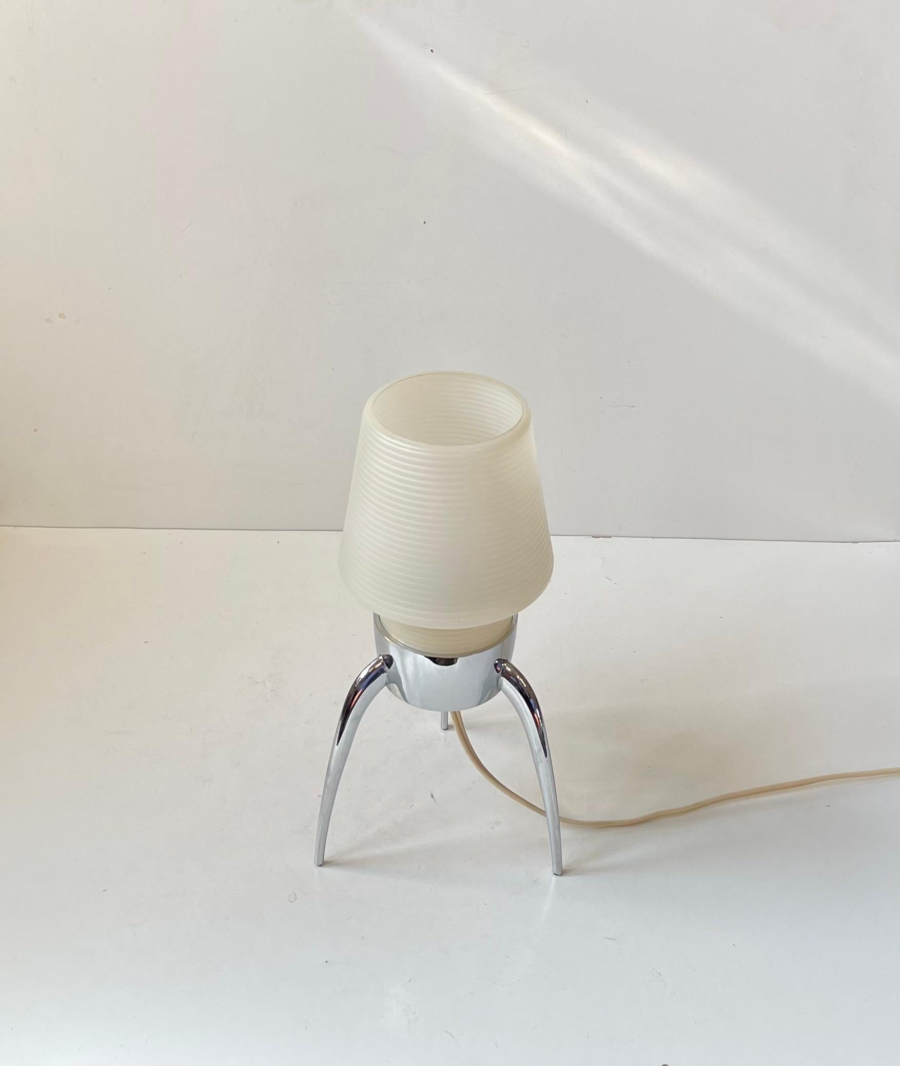 Late 20th Century Vintage French 'Rotaflex' Rocket Table Lamp in Chrome & White Plastic For Sale