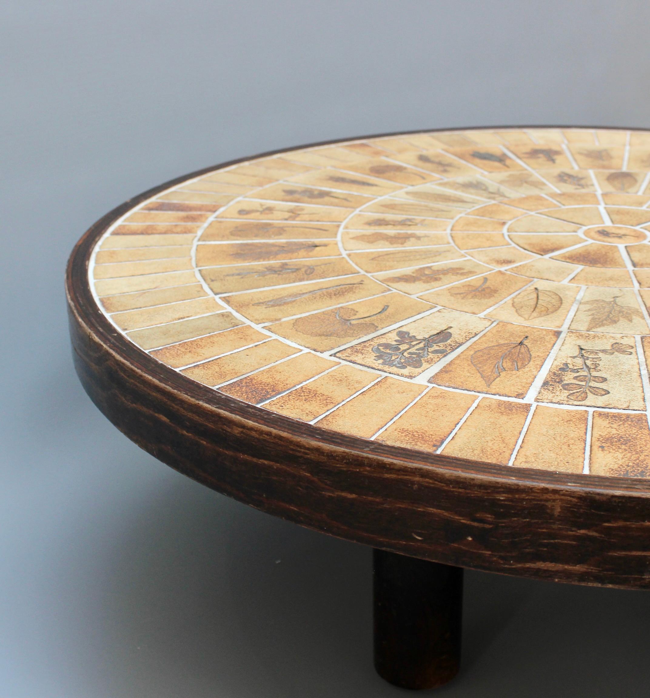 Vintage French Round Tiled Coffee Table by Roger Capron 'circa 1970s' 7
