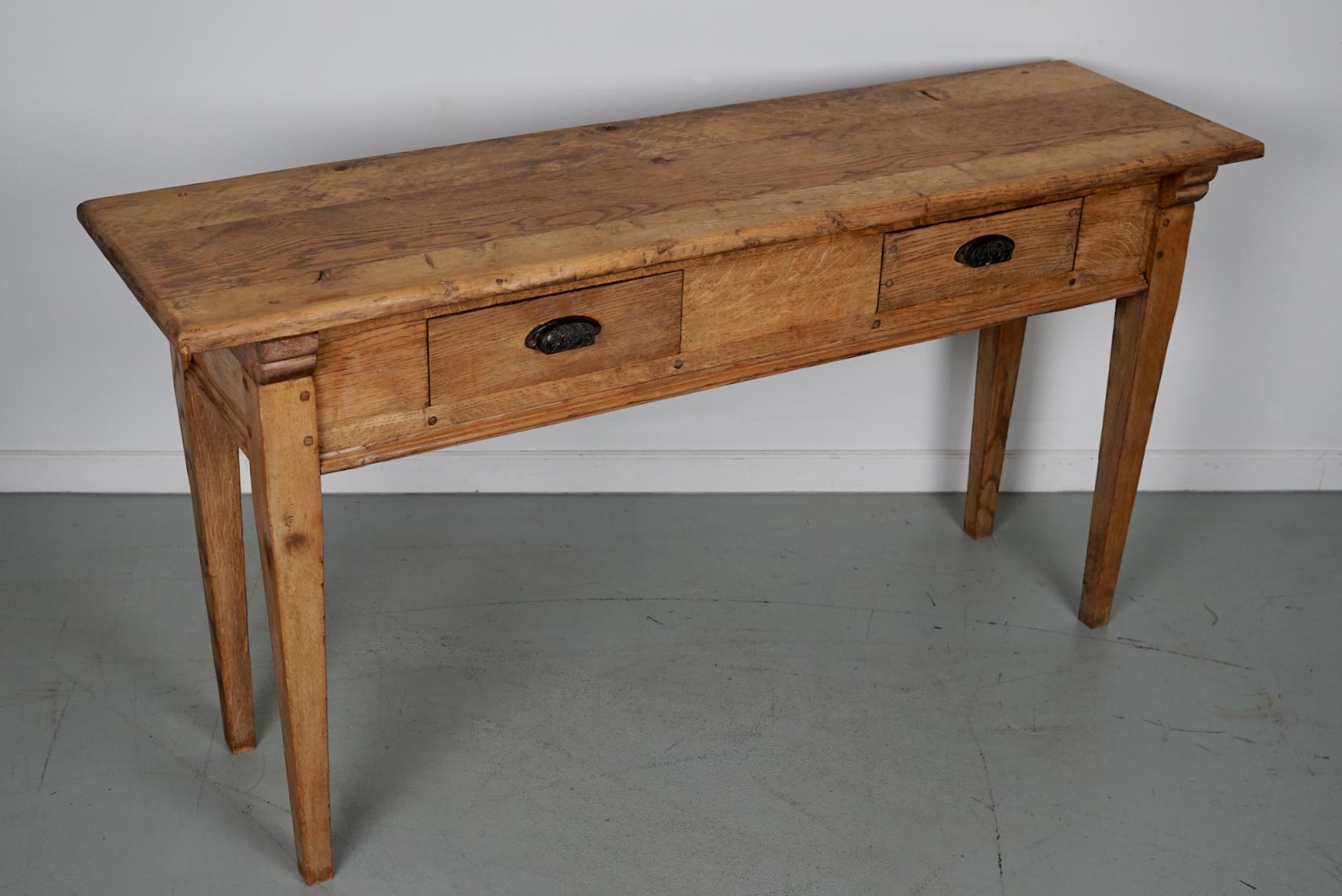 Vintage French Rustic Farmhouse Oak Side Table, 1950s For Sale 4