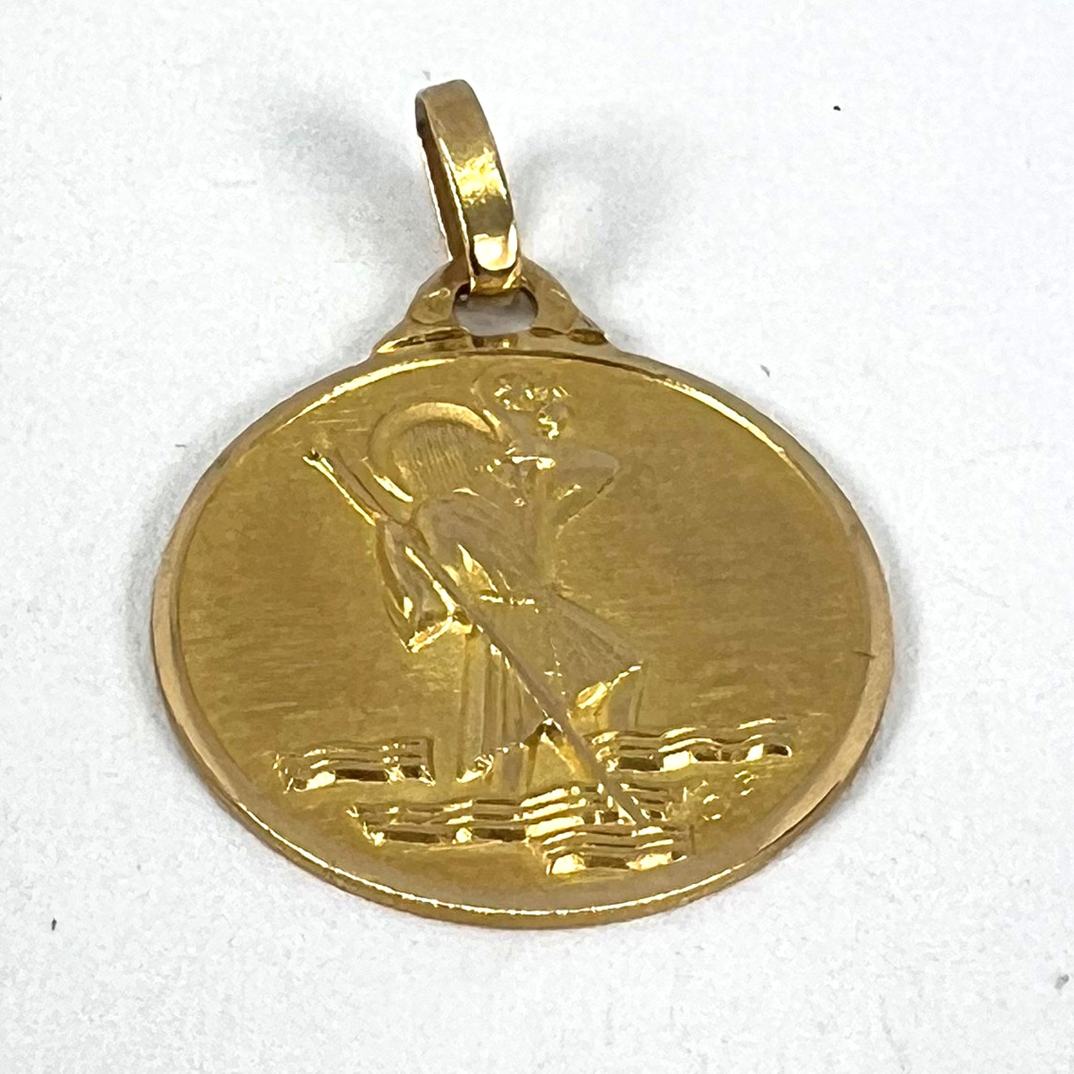 Vintage French Saint Christopher 18K Yellow Gold Charm Pendant Medal in vendita 9