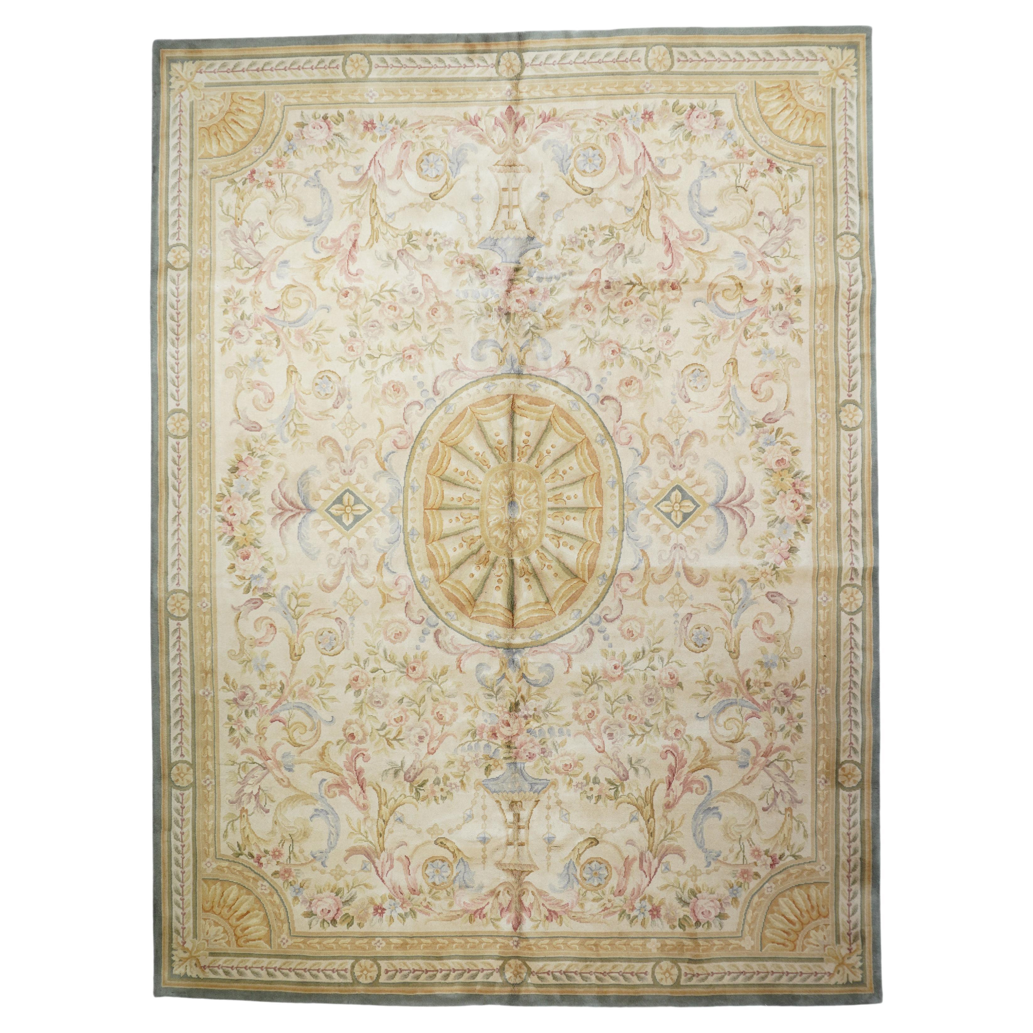 Französischer Savonnerie-Teppich im Vintage-Stil 9' x 12'