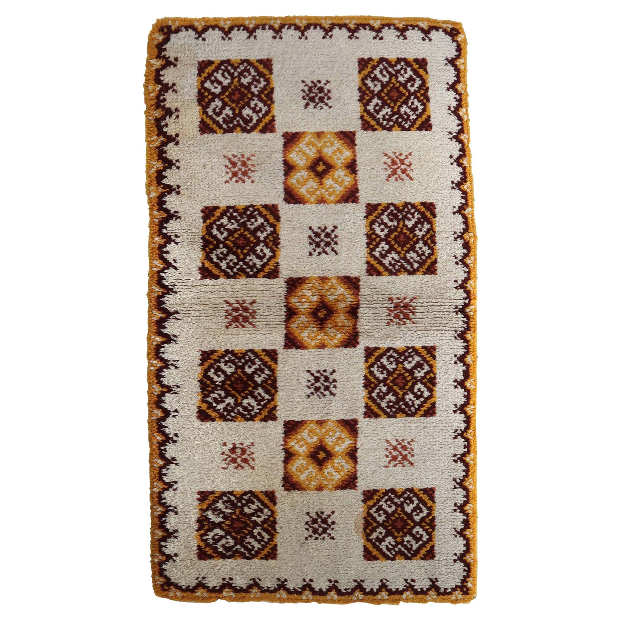 Vintage French Savonnerie Rug, 1960s, 1C817