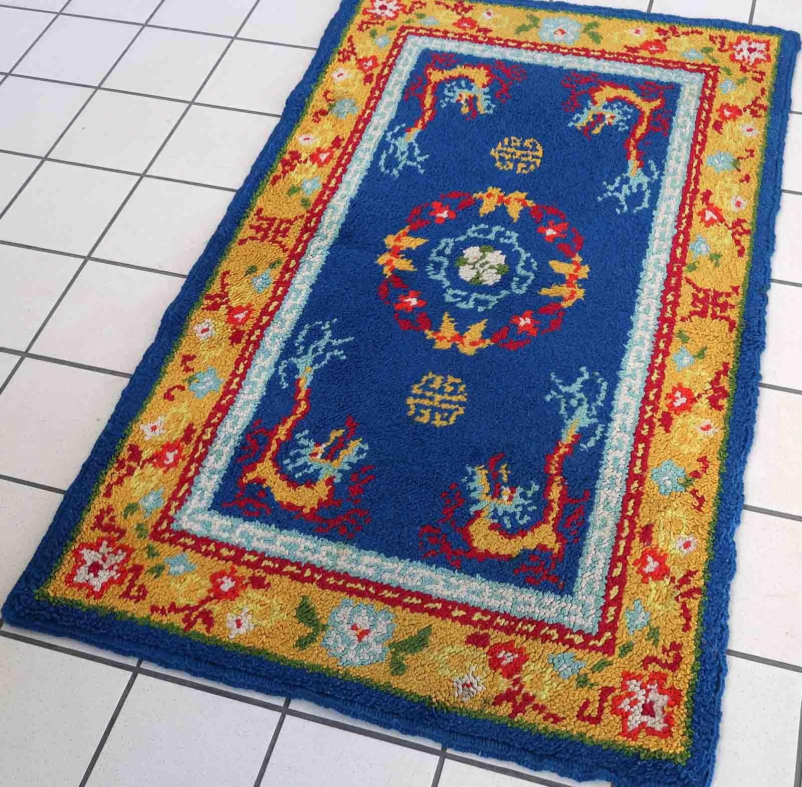 Woven Vintage French Savonnerie Rug, 1960s, 1C840 For Sale