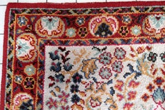 Vintage French Savonnerie Rug, Ivory Field Medallion, 6.7' x 9.6' - 1C1281