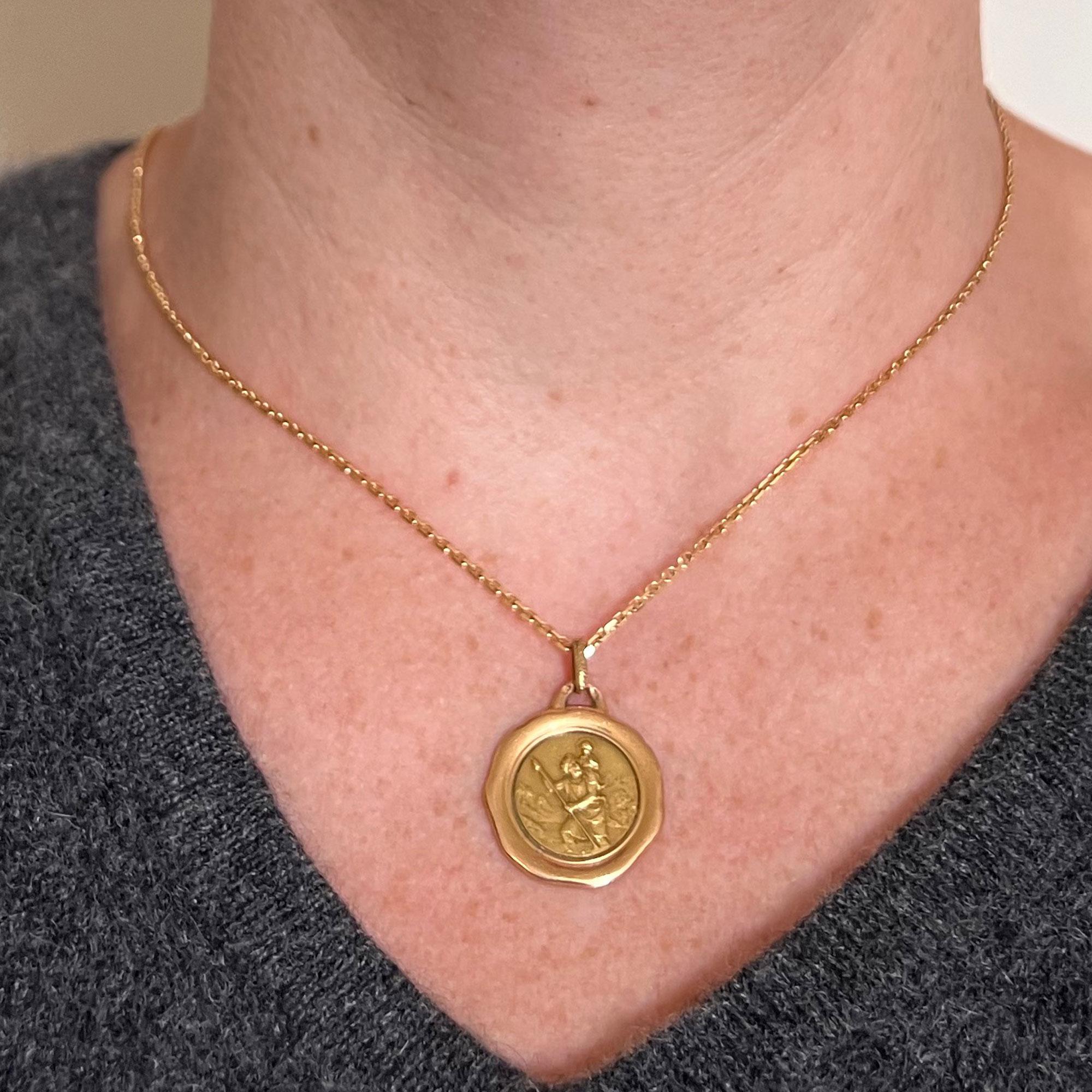 Vintage French St Christopher 18K Yellow Rose Gold Charm Pendant In Good Condition For Sale In London, GB