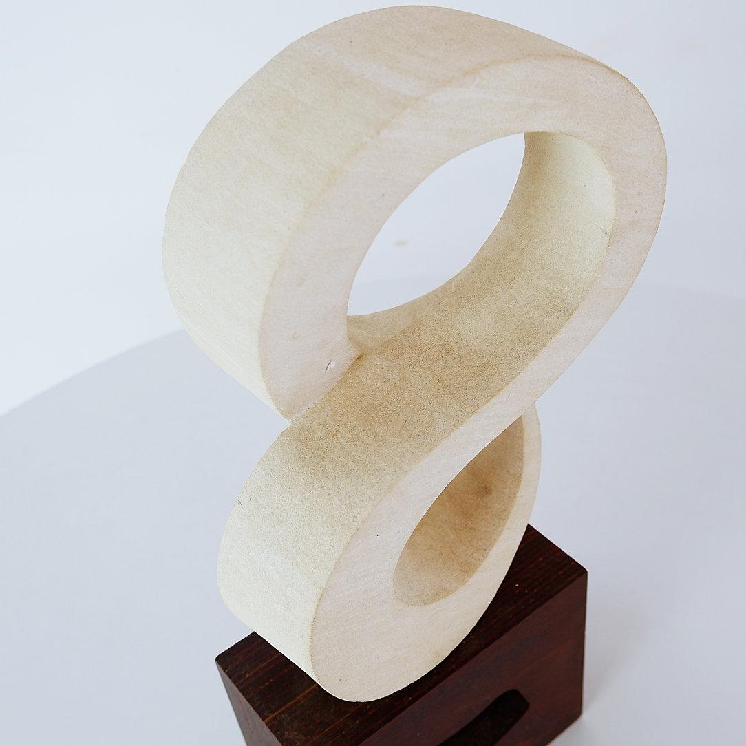 Mid-Century Modern Vintage French Stone Sculpture - unknown artist en vente
