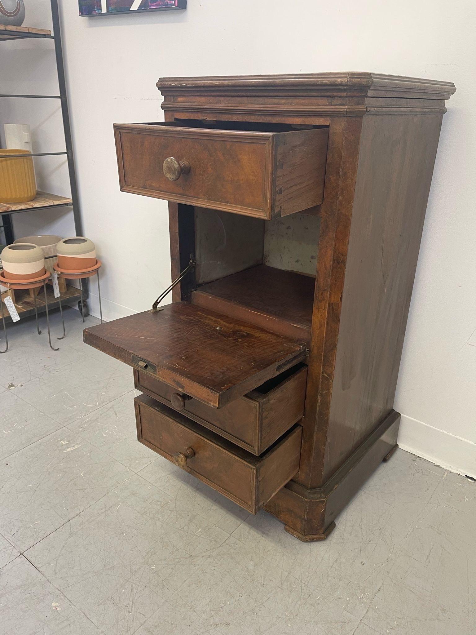 Vintage French Style Burl Wood Cabinet Nightstand With Marble Top. For Sale 3