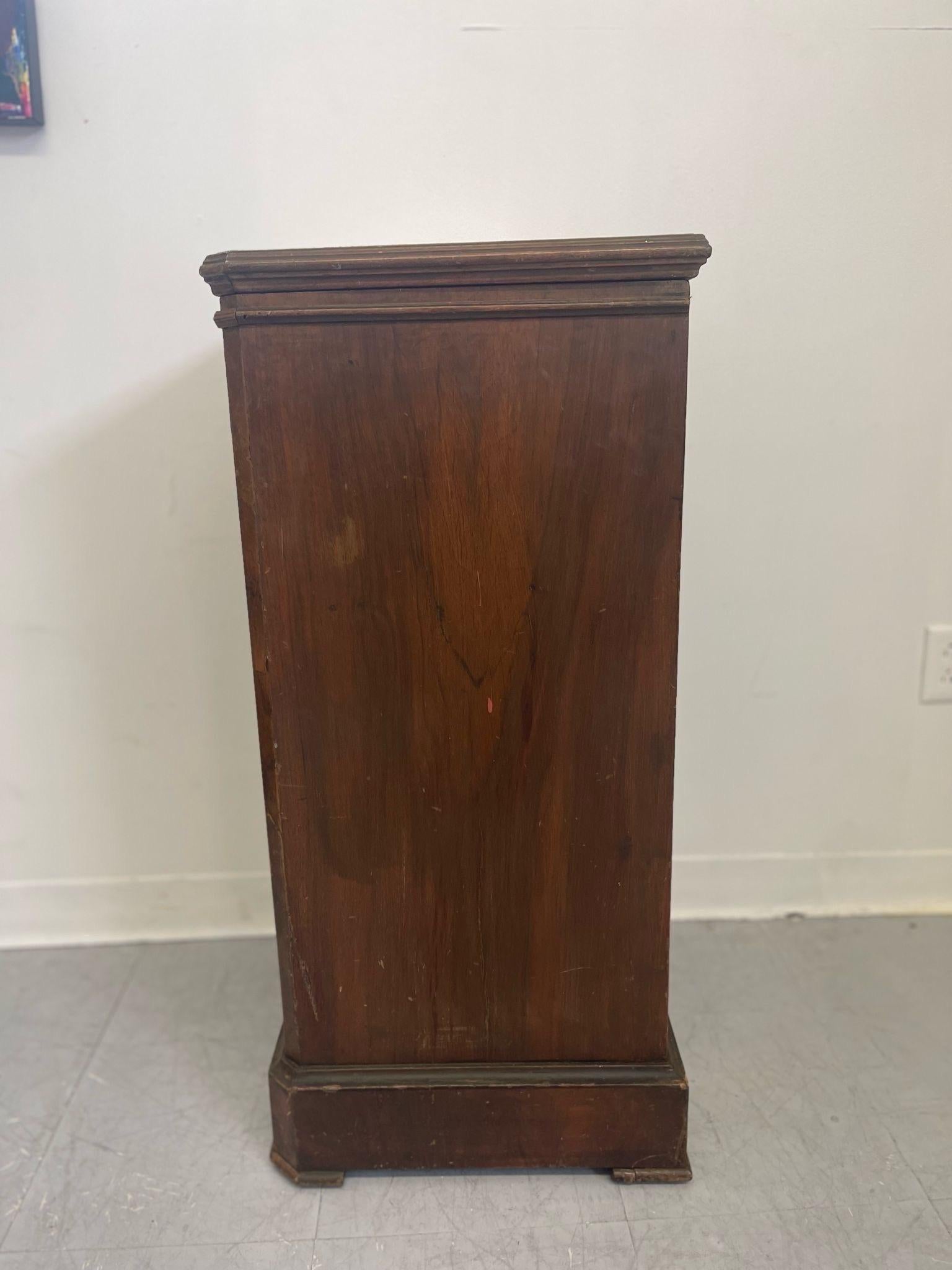 Vintage French Style Burl Wood Cabinet Nightstand With Marble Top. For Sale 4