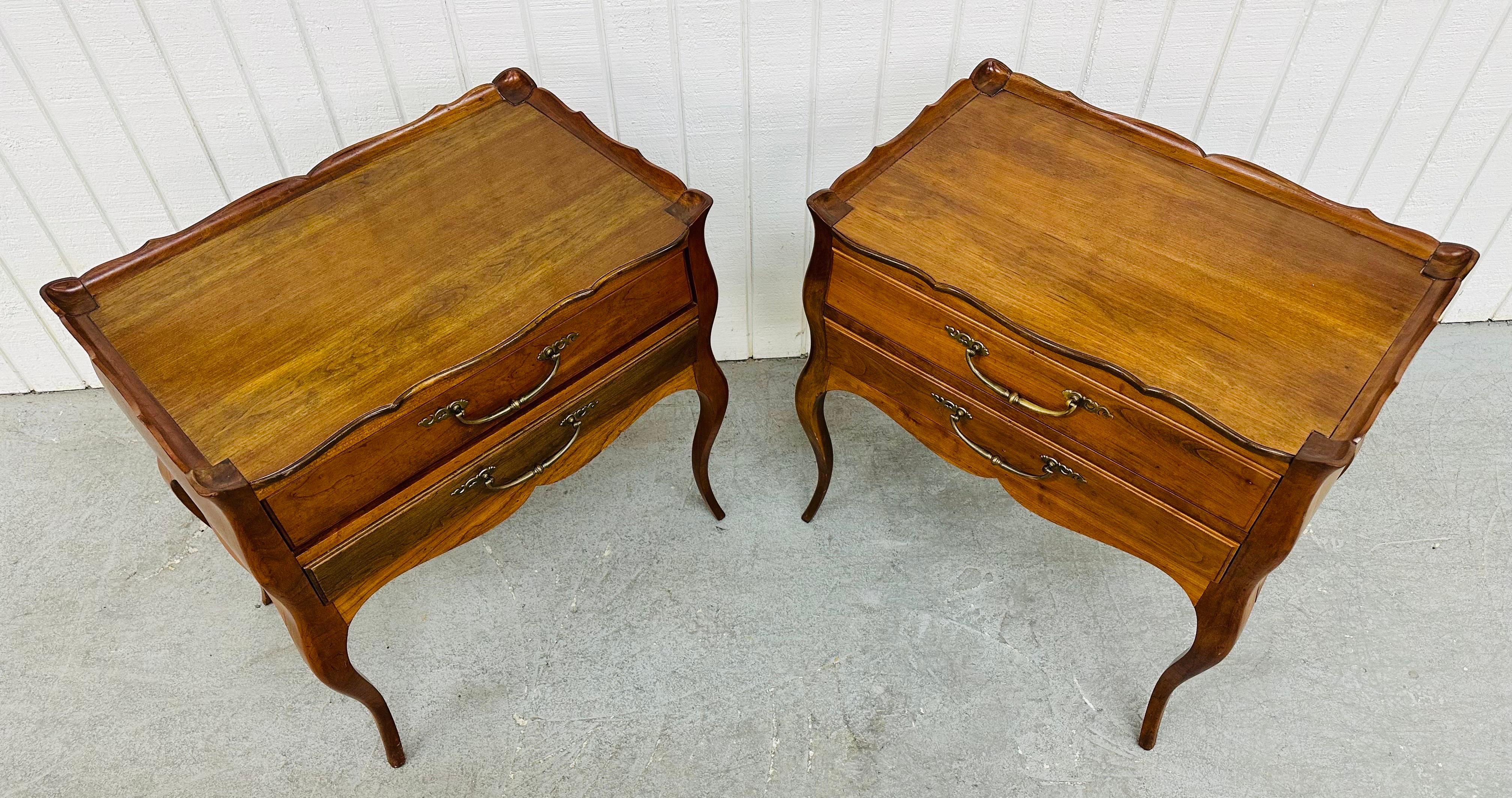 Vintage French Style Cherry Wood Nightstands - Set of 2 In Good Condition In Clarksboro, NJ