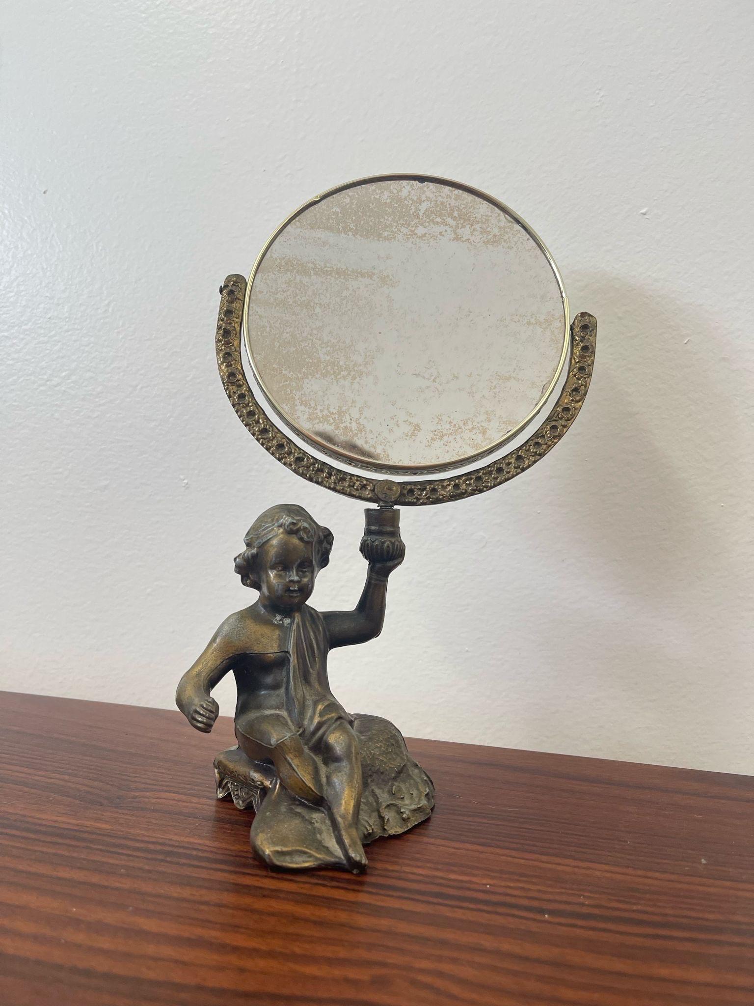 Vintage French Style Double Sided Vanity Mirror With Cherub Sculpture Stand. In Good Condition For Sale In Seattle, WA