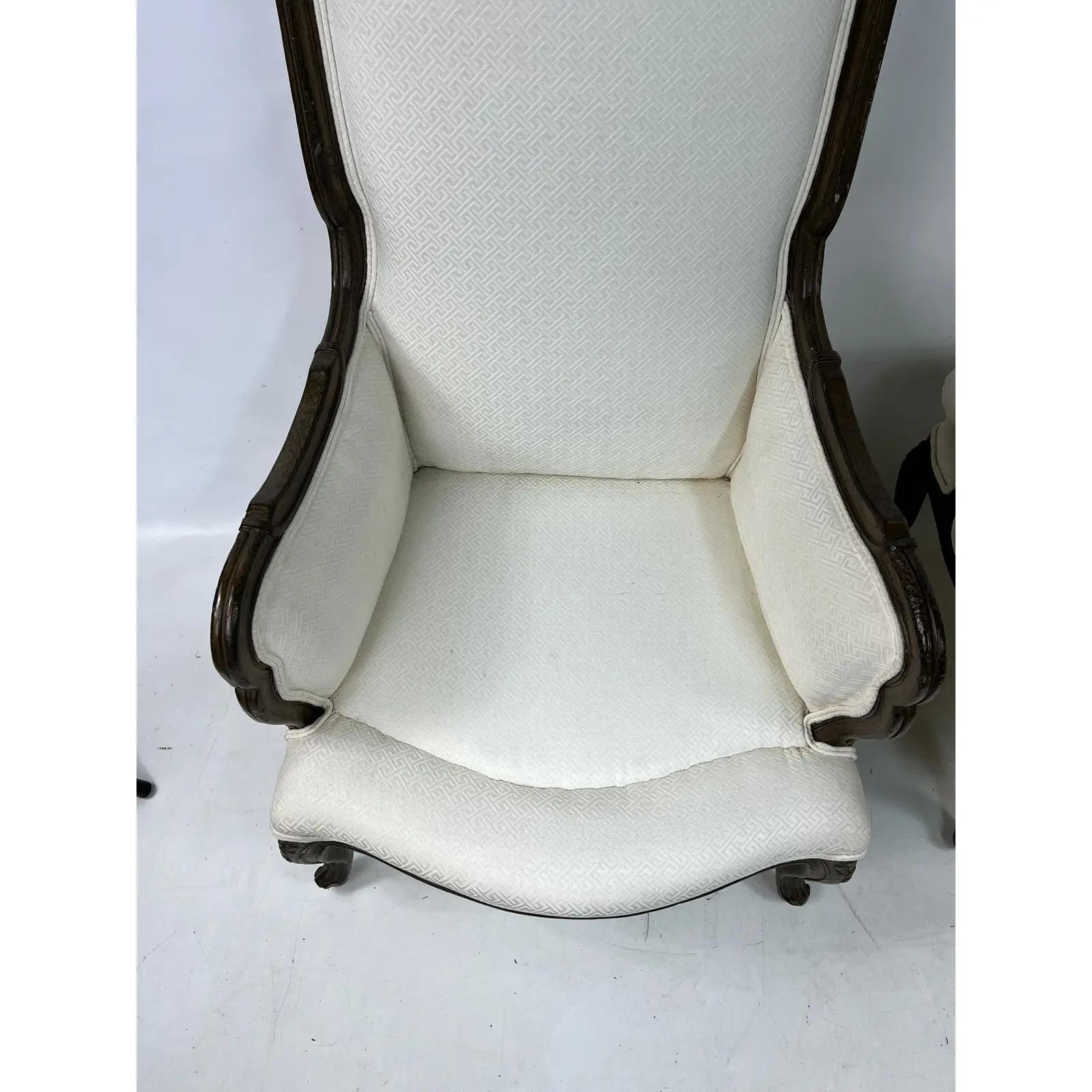 Vintage French Style High Back Throne Chairs, a Pair In Good Condition For Sale In Esperance, NY