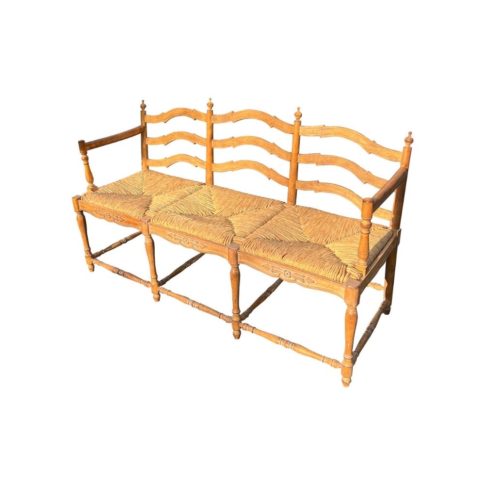 Vintage French Style Pine Bench Settee With Rope Rattan Has Cushion in vendita 1