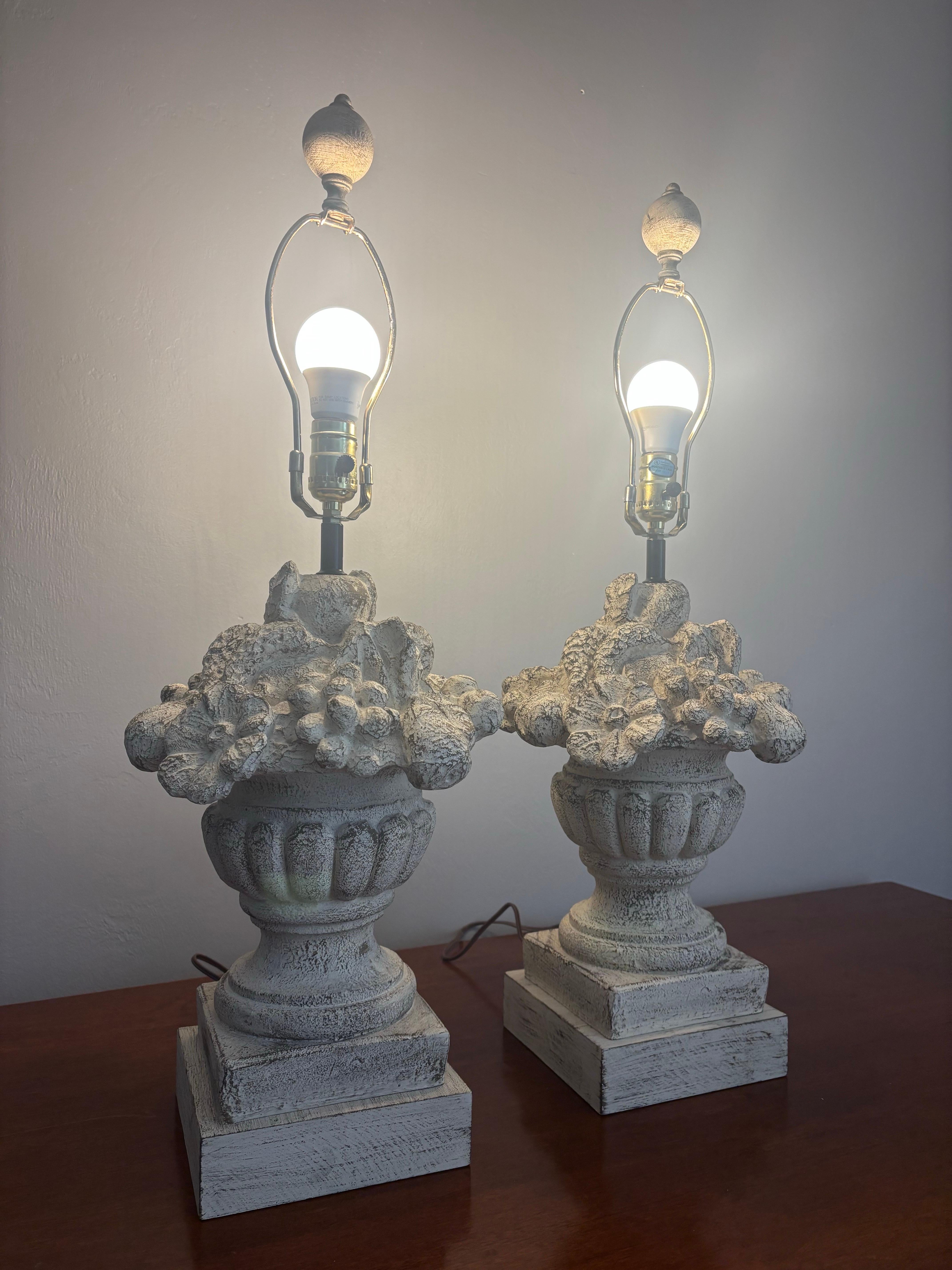 Vintage French Style Topiary Fruit Bowl Carved Wood Table Lamps, a pair For Sale 3