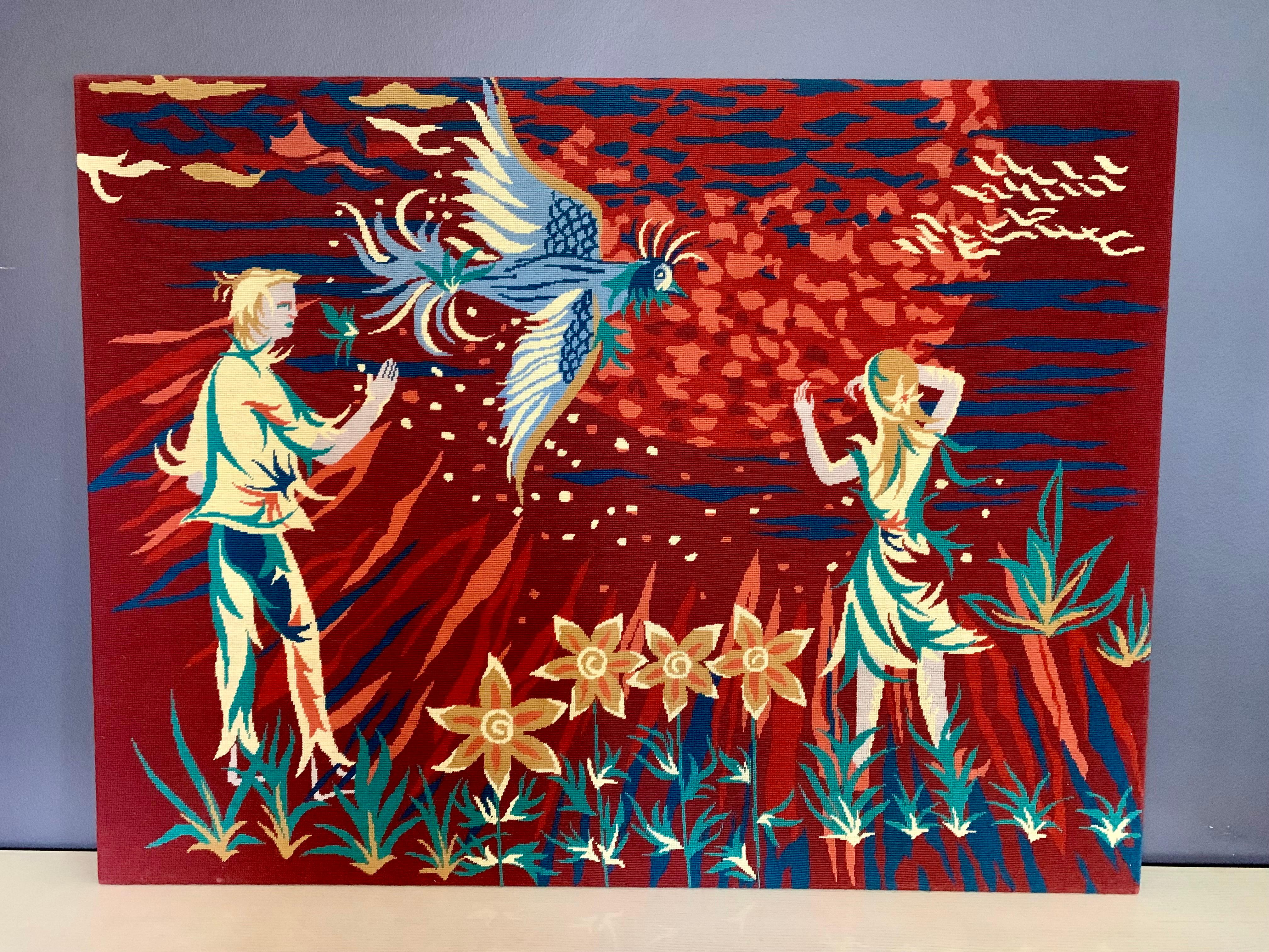 Tapisserie vintage française colorée, encadrée au dos, dans de merveilleuses couleurs chaudes, fil de laine - tenture murale brodée - par Jean Lurçat. Le motif s'appelle 