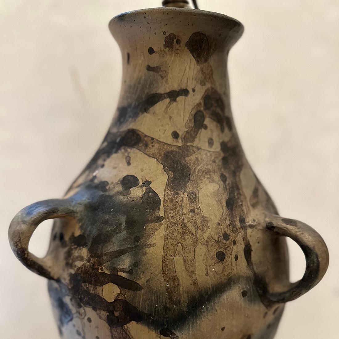 Vintage Französisch Terra Cotta Lampe im Angebot 1