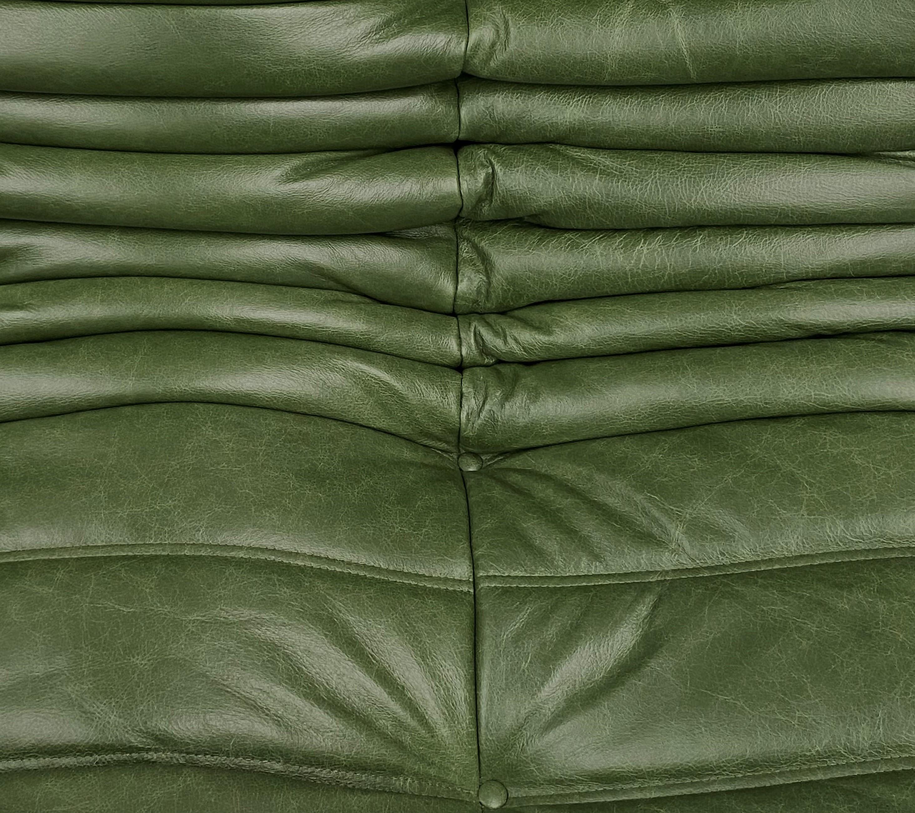 Vintage French Togo Sofa in Forest Green Leather by M. Ducaroy for Ligne Roset 1