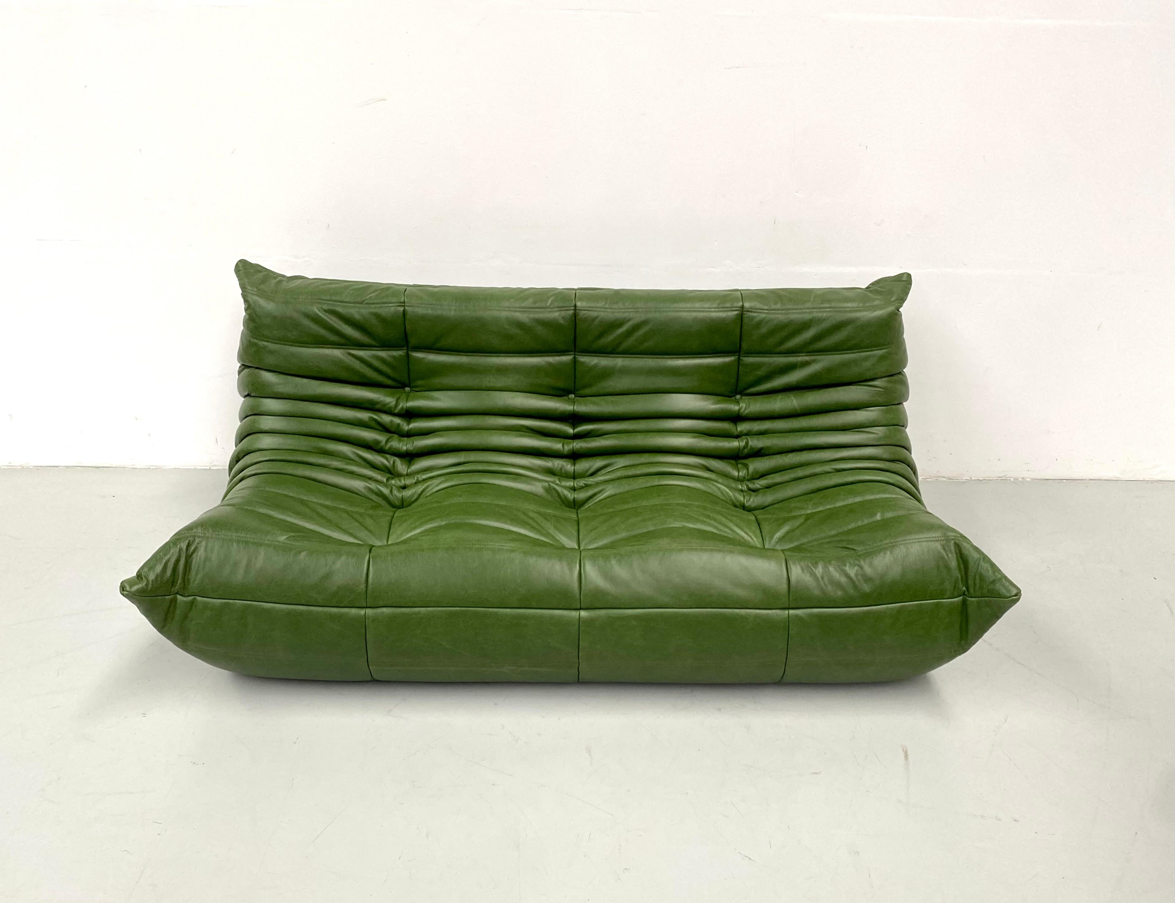 Vintage French Togo Sofa in Green Leather by Michel Ducaroy for Ligne Roset 1