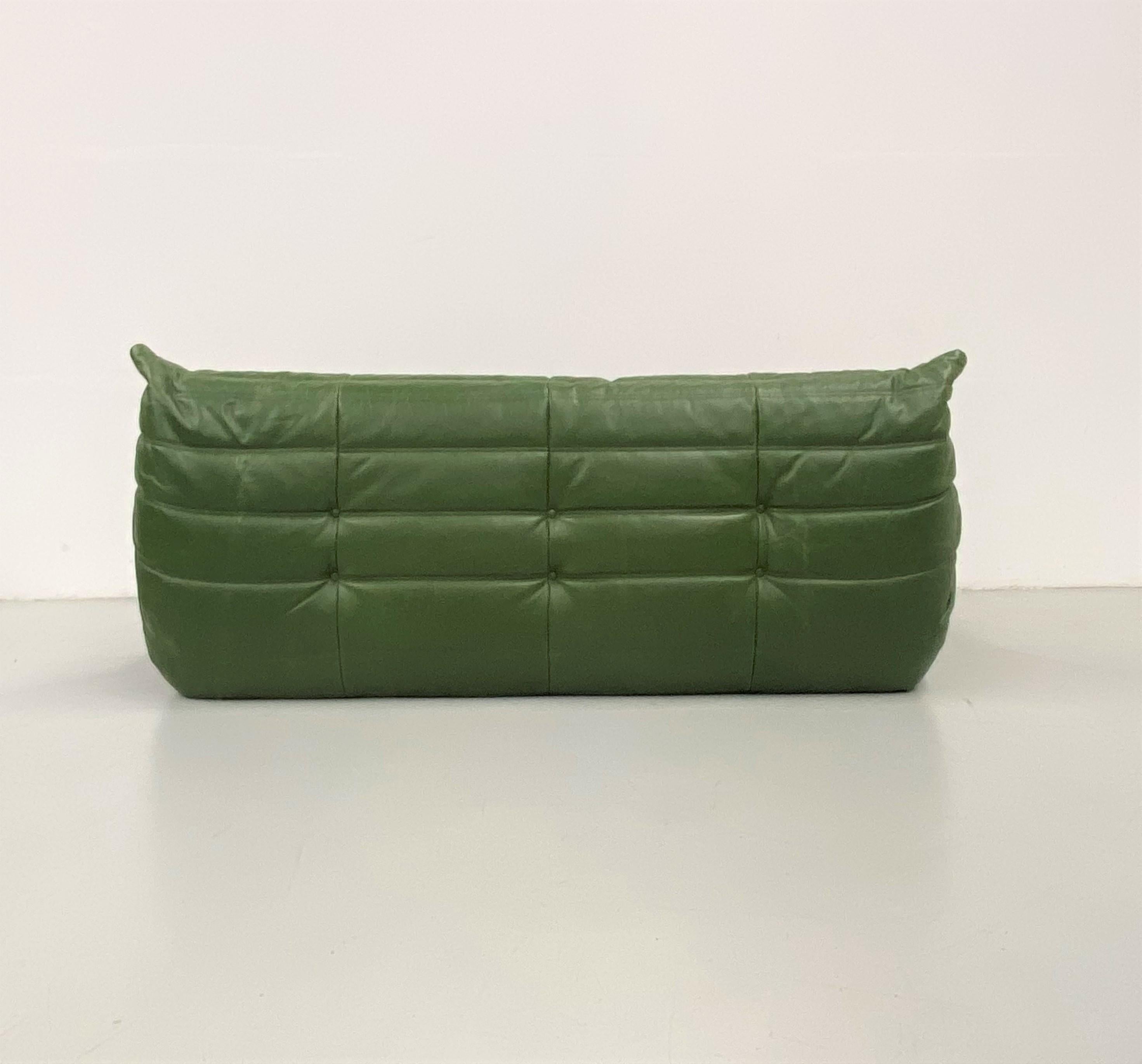 Vintage French Togo Sofa in Green Leather by Michel Ducaroy for Ligne Roset 6