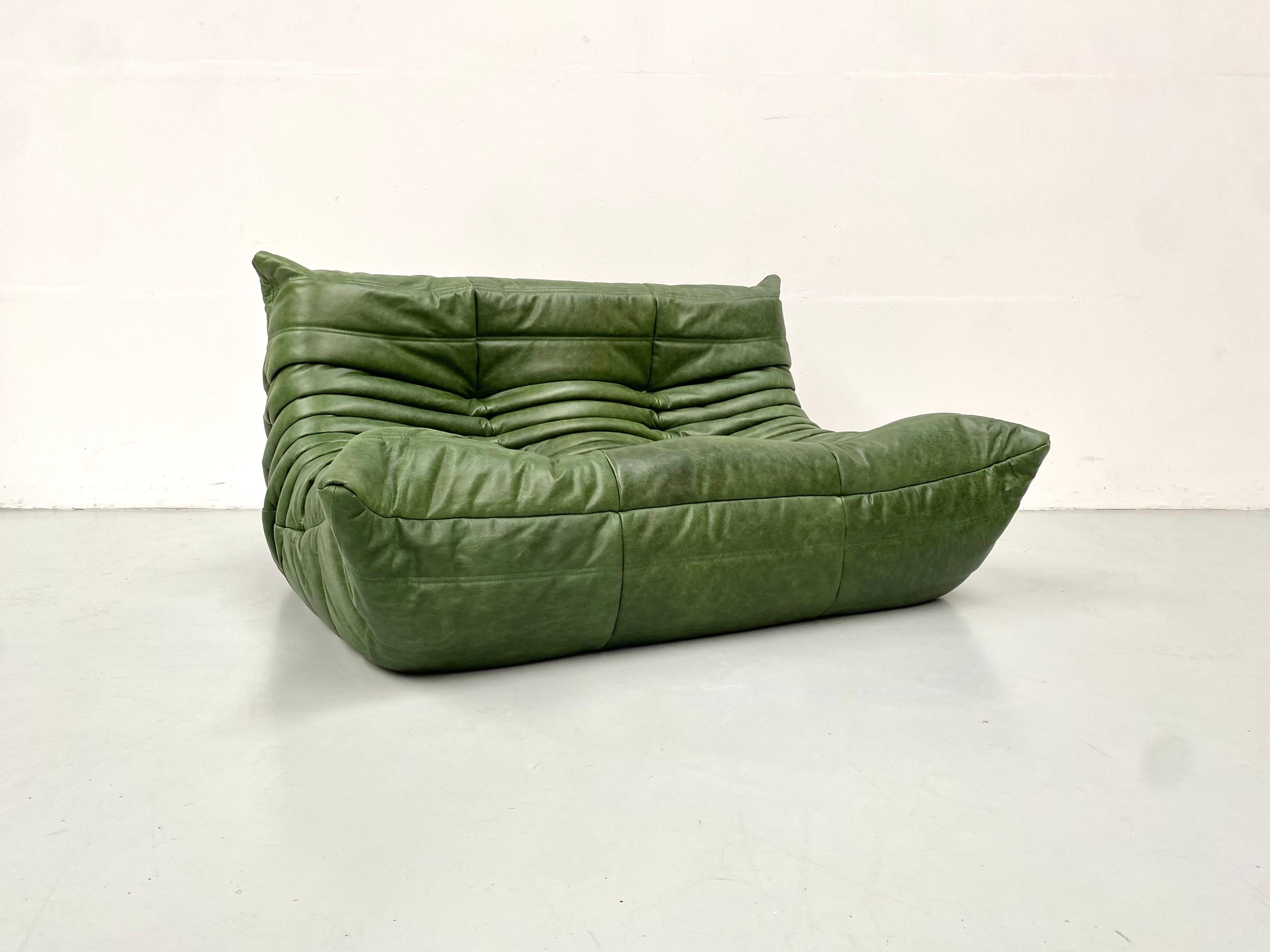 Mid-Century Modern Vintage French Togo Sofa in Green Leather by Michel Ducaroy for Ligne Roset