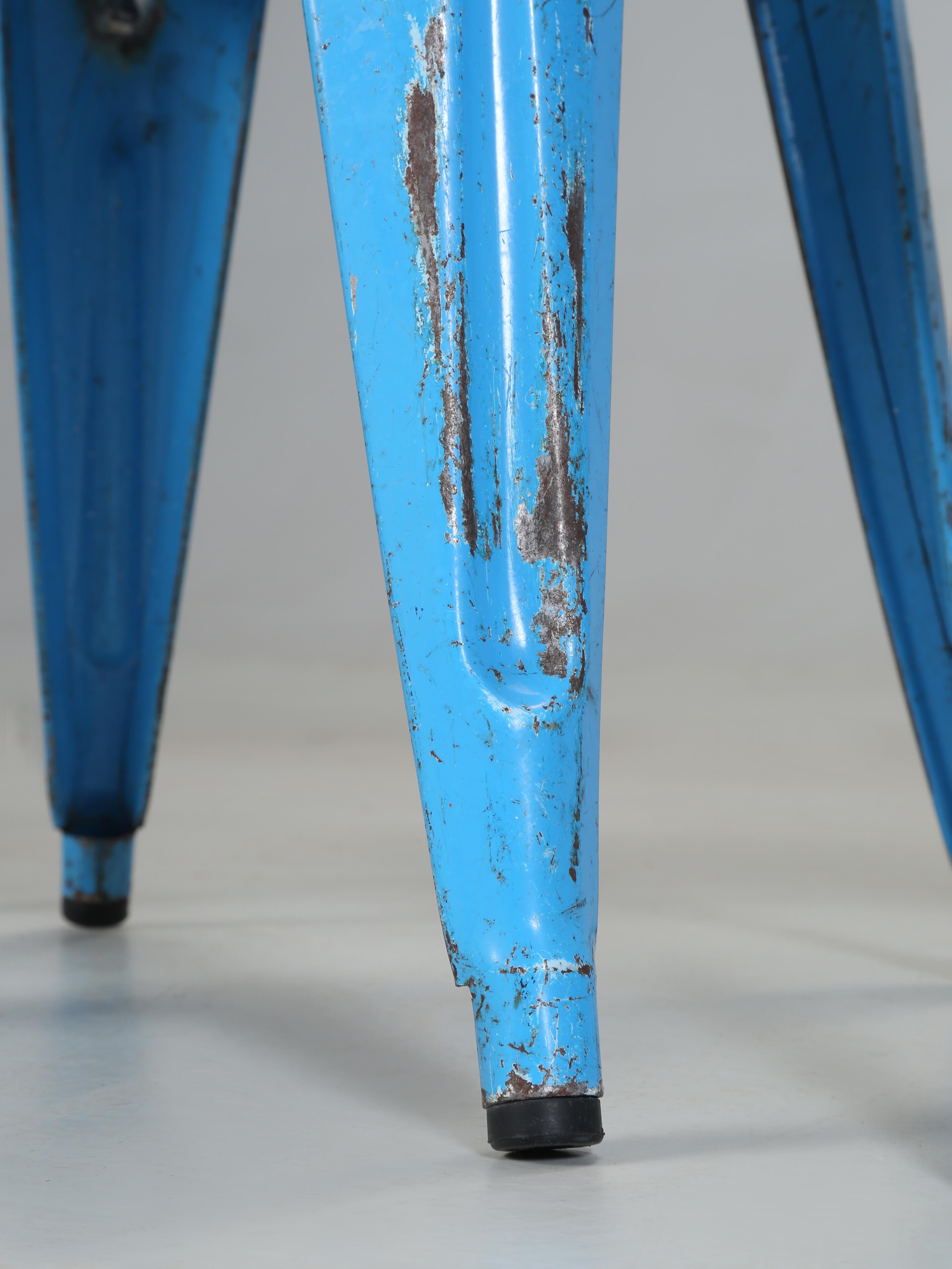 Vintage French Tolix Set of (4) Dining Table Height Stools in Distressed  Paint For Sale 1