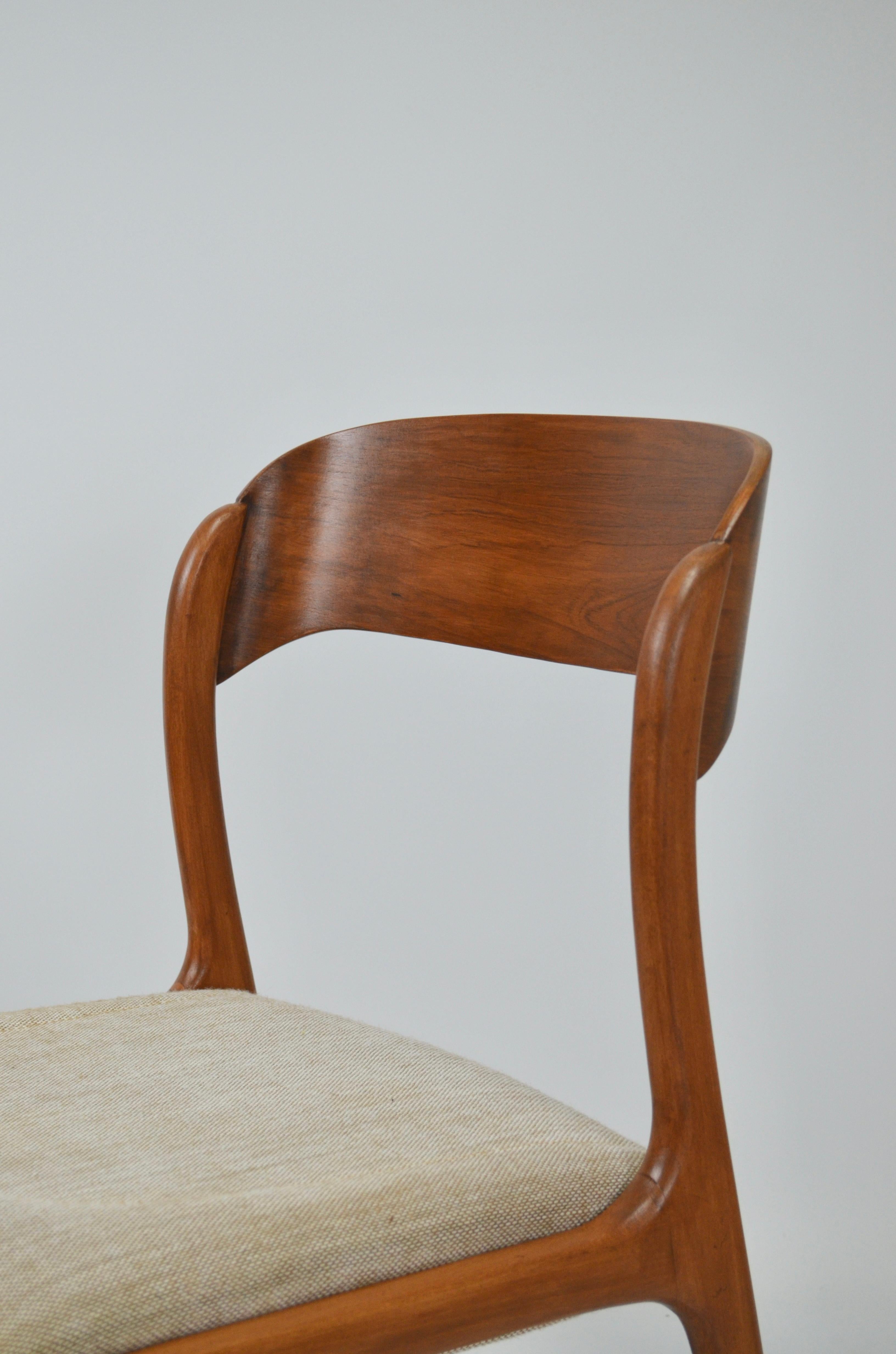 Mid-Century Modern Vintage French Traineau or Sleigh Dining Chairs, Baumann, France, 60s For Sale