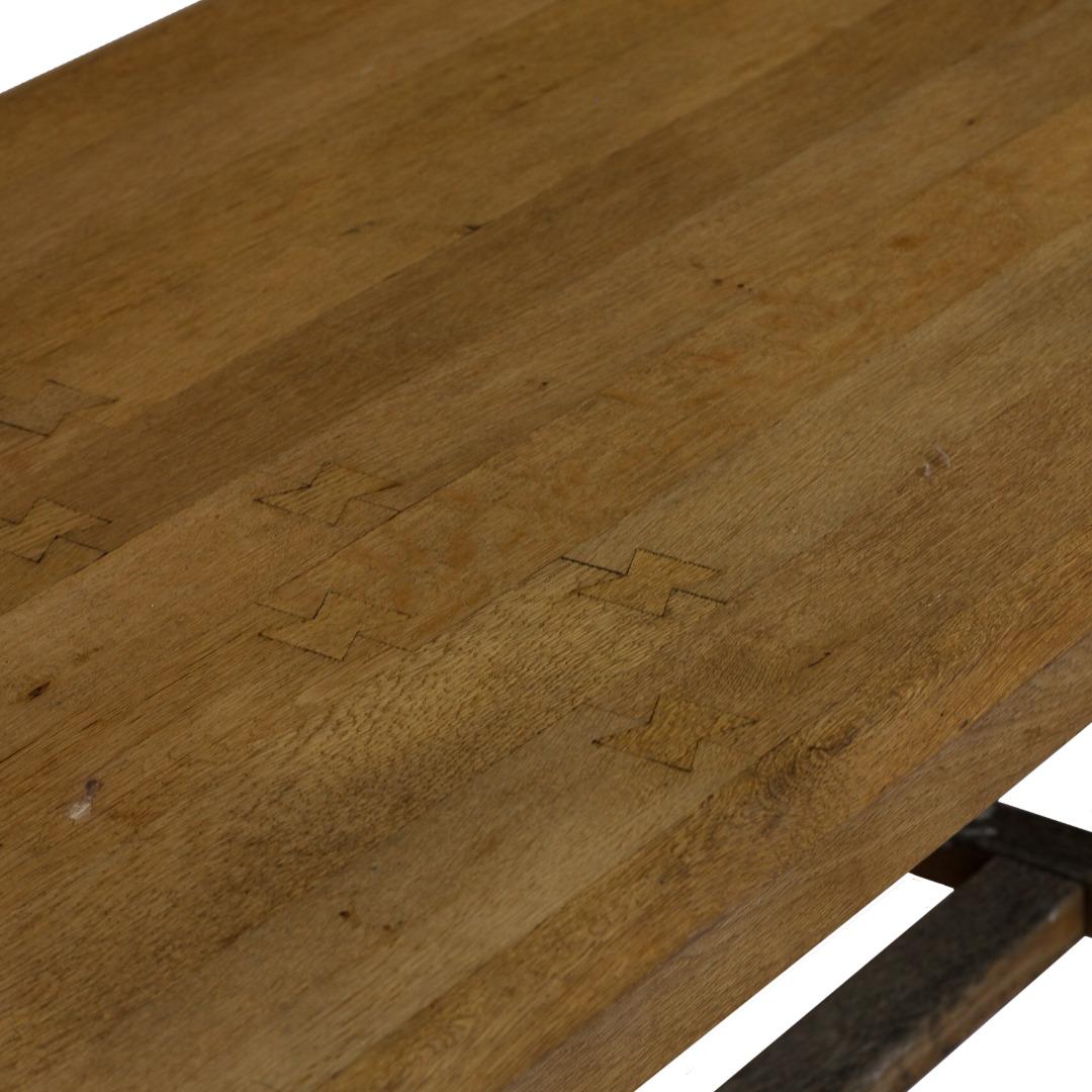 Tourné Table de ferme à tréteaux vintage française en vente