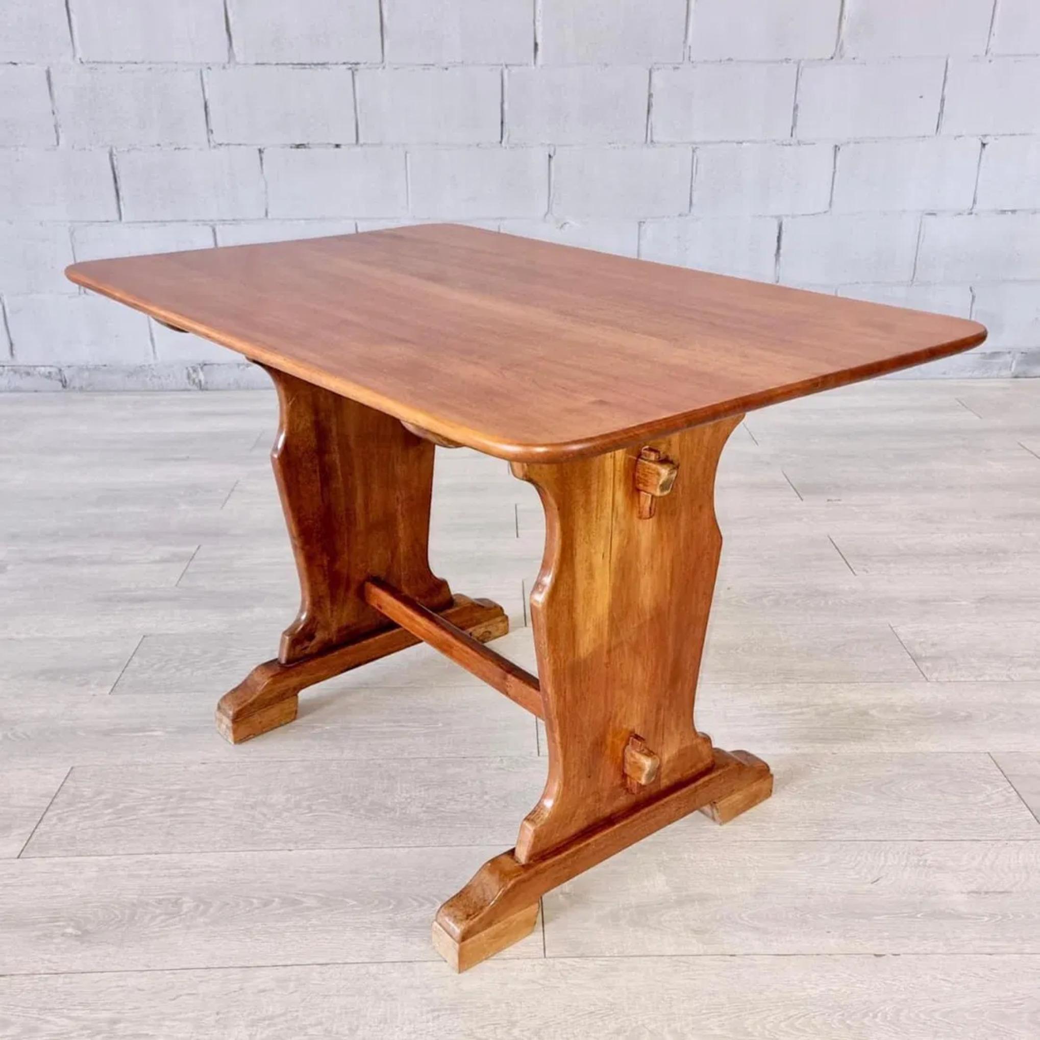Dimensioni: L 100 cm / P 64 cm / H 66 cm
L 39,4