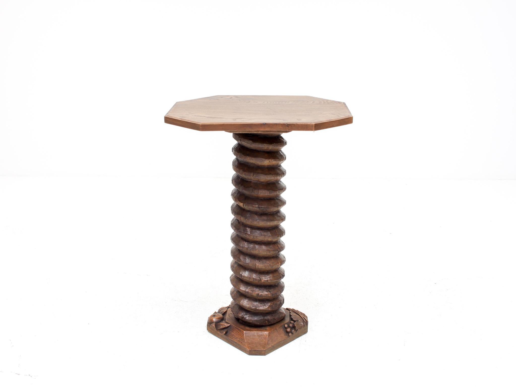 Vintage French Turned Column Pedestal Table, Reminiscent of Charles Dudouyt For Sale 3