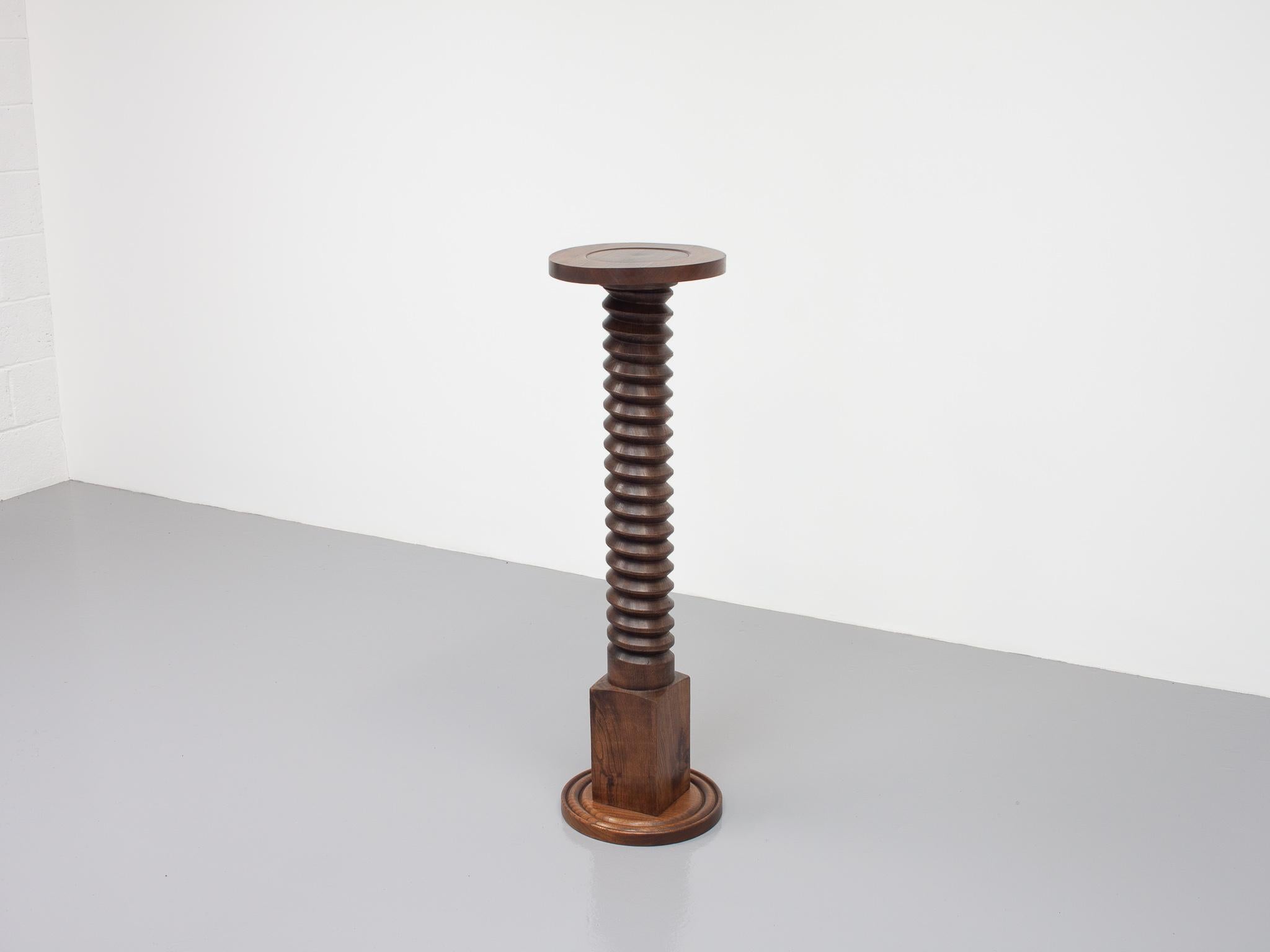 Vieux socle à vis à colonne tourné français, rappelant Charles Dudouyt Bon état - En vente à London Road, Baldock, Hertfordshire