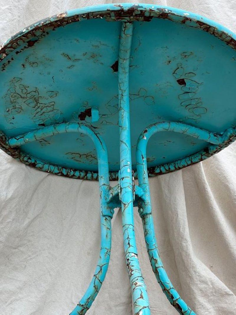 Vintage French Turquoise Rusted Bistro Table In Good Condition For Sale In West Hollywood, CA