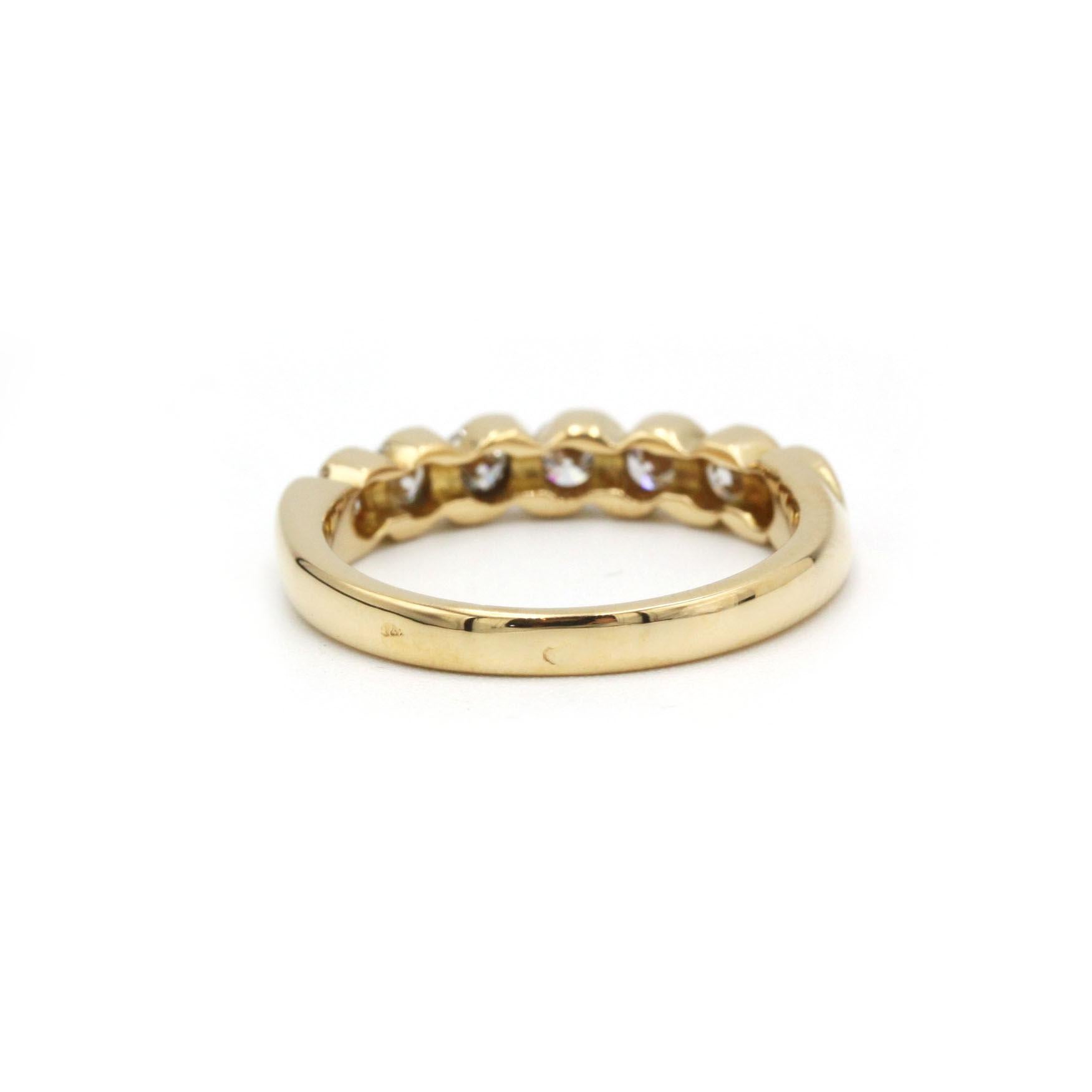 Bague d'éternité française torsadée en or jaune 18 carats avec diamants Bon état - En vente à MONTMORENCY, FR