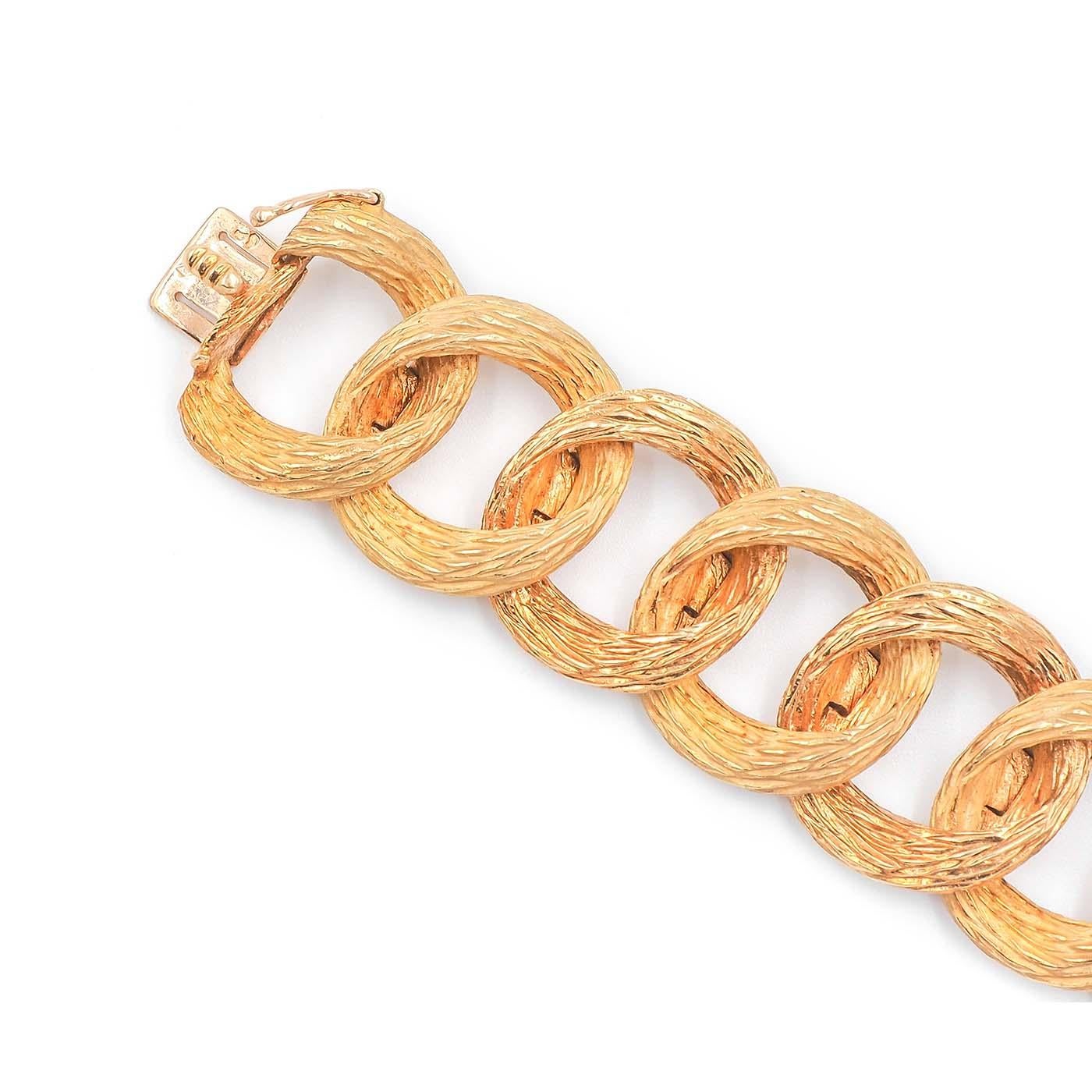 Bracciale francese d'epoca a due toni in oro giallo 18 carati con maglie a cordoncino In condizioni ottime in vendita a Los Angeles, CA