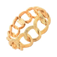 Vintage French Two-Tone Yellow Gold 18 Karat Textured Curb Link Bracelet