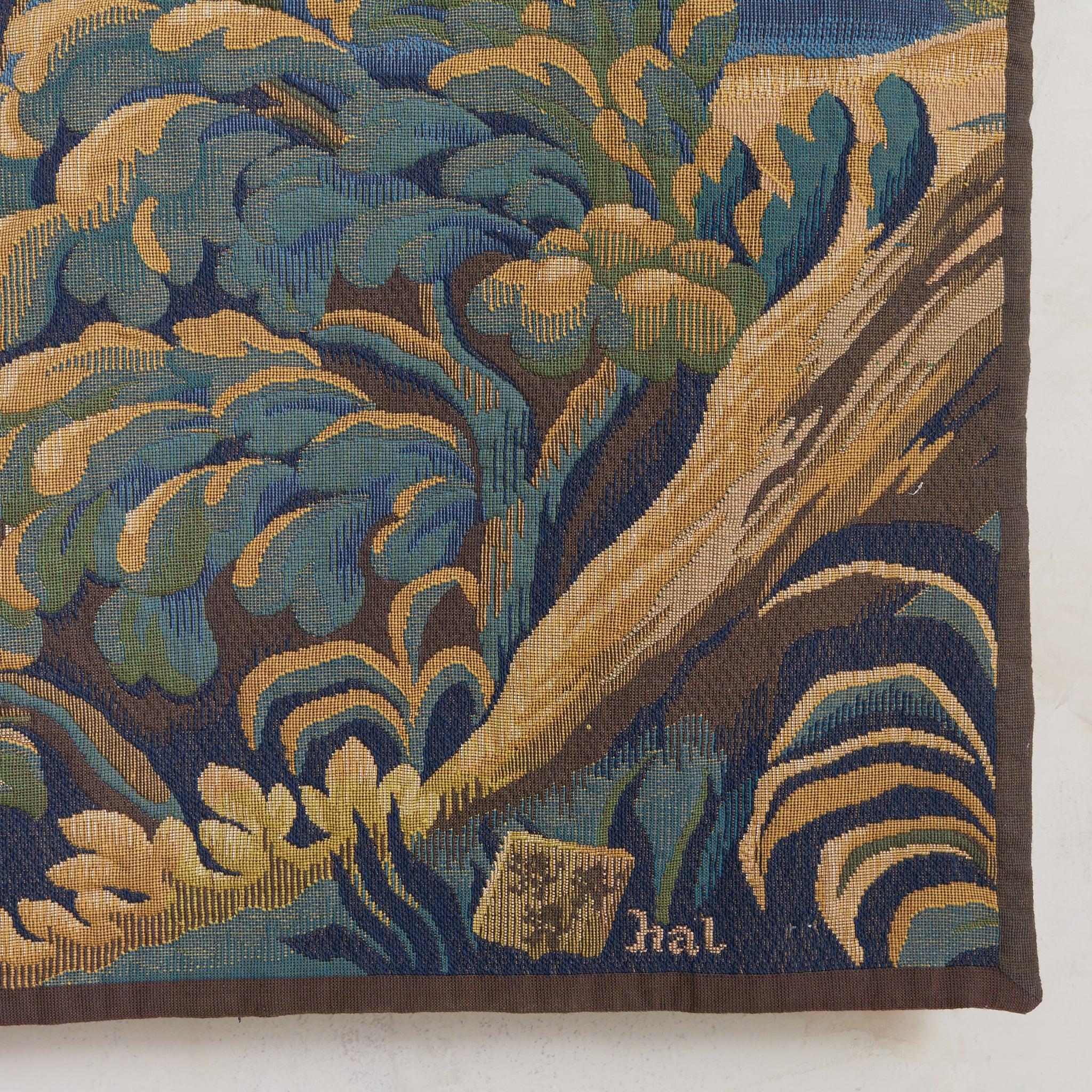 Französischer Verdure-Wandteppich von Les Tapisseries D'Halluin - 2 verfügbar im Zustand „Hervorragend“ im Angebot in Chicago, IL