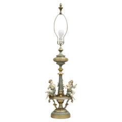 Lampada da tavolo in metallo vintage francese vittoriana rinascimentale con figura di cherubino musicista