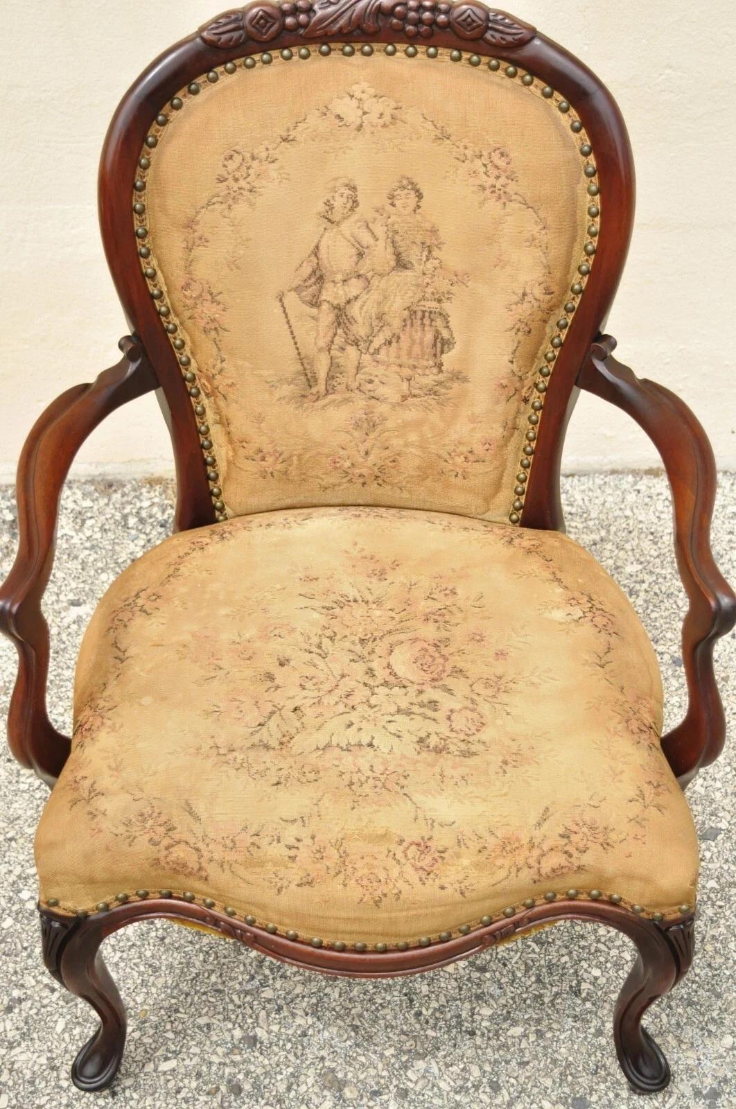 Vintage Französisch viktorianischen Stil geschnitzt Mahagoni Frame Lounge Salon Sessel (Viktorianisch) im Angebot