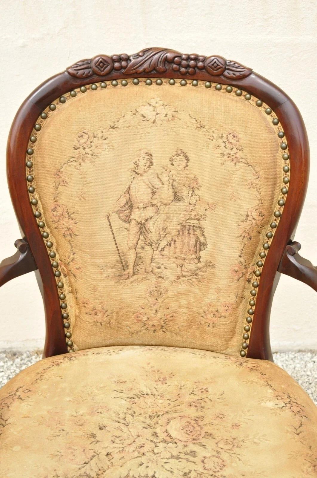 Vintage Französisch viktorianischen Stil geschnitzt Mahagoni Frame Lounge Salon Sessel (Unbekannt) im Angebot