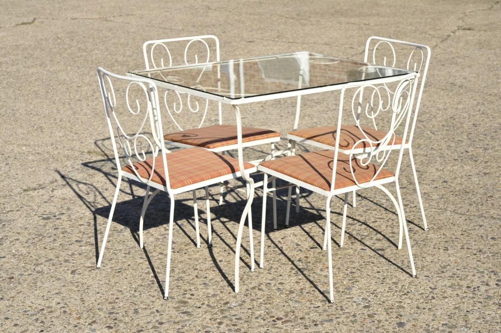 Vintage French Victorian Wrought Iron Flower Garden Patio Dining Set - 5pc Set For Sale 6